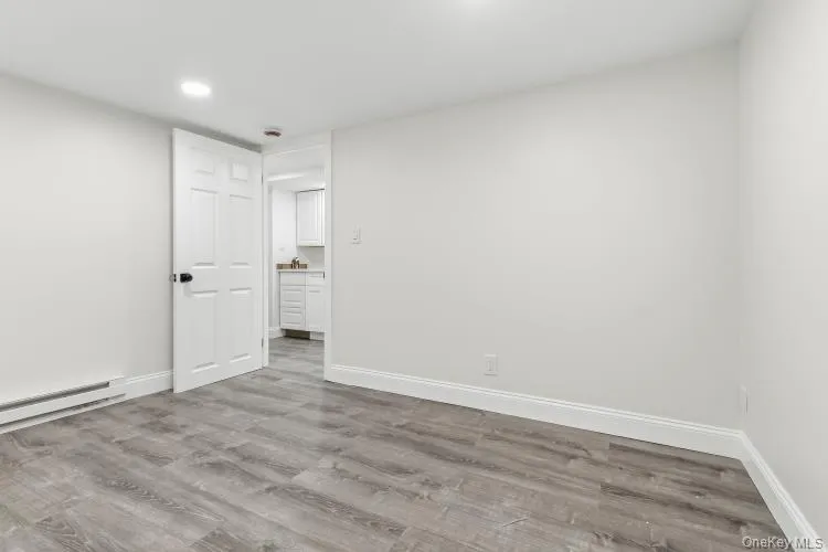 1759 Tenbroeck Avenue, New York, NY, 3 Bedrooms Bedrooms, 6 Rooms Rooms,2 BathroomsBathrooms,Residential,For Rent,Tenbroeck,0,1059487 1759 Tenbroeck Avenue, New York, NY, 3 Bedrooms Bedrooms, 6 Rooms Rooms,2 BathroomsBathrooms,Residential,For Rent,Tenbroeck,0,1059487