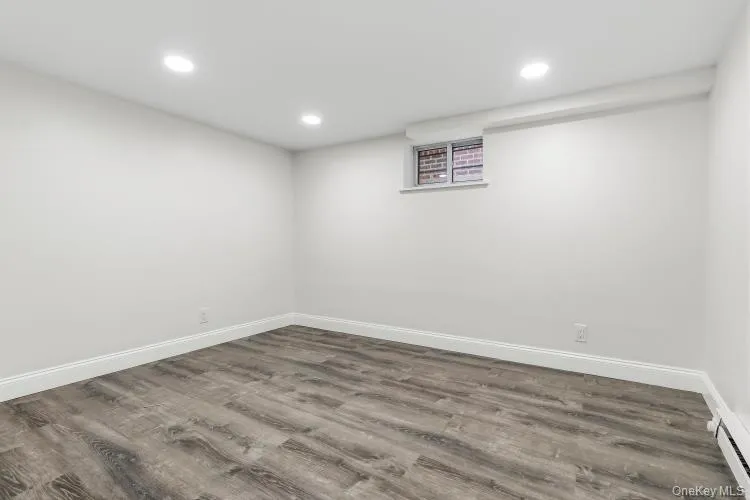 1759 Tenbroeck Avenue, New York, NY, 3 Bedrooms Bedrooms, 6 Rooms Rooms,2 BathroomsBathrooms,Residential,For Rent,Tenbroeck,0,1059487 1759 Tenbroeck Avenue, New York, NY, 3 Bedrooms Bedrooms, 6 Rooms Rooms,2 BathroomsBathrooms,Residential,For Rent,Tenbroeck,0,1059487