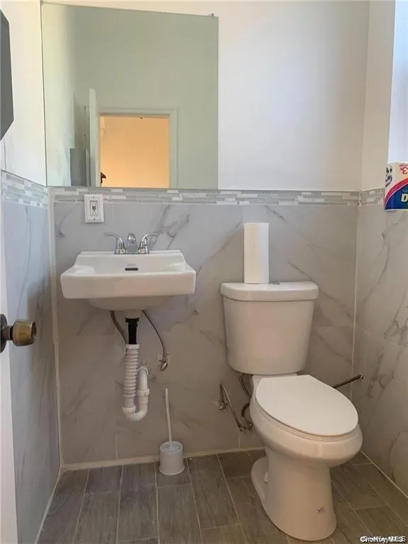 219-05 Hempstead Avenue, New York, NY, ,Commercial Lease,For Rent,Hempstead,0,1059490 219-05 Hempstead Avenue, New York, NY, ,Commercial Lease,For Rent,Hempstead,0,1059490