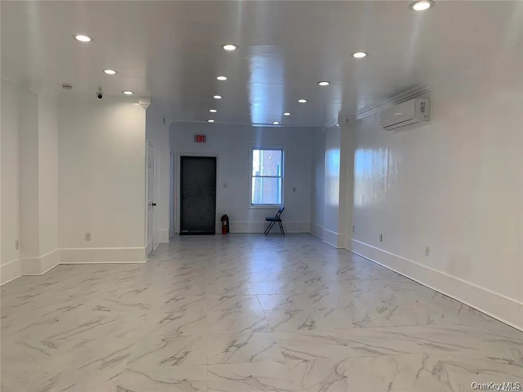 219-05 Hempstead Avenue, New York, NY, ,Commercial Lease,For Rent,Hempstead,0,1059490 219-05 Hempstead Avenue, New York, NY, ,Commercial Lease,For Rent,Hempstead,0,1059490