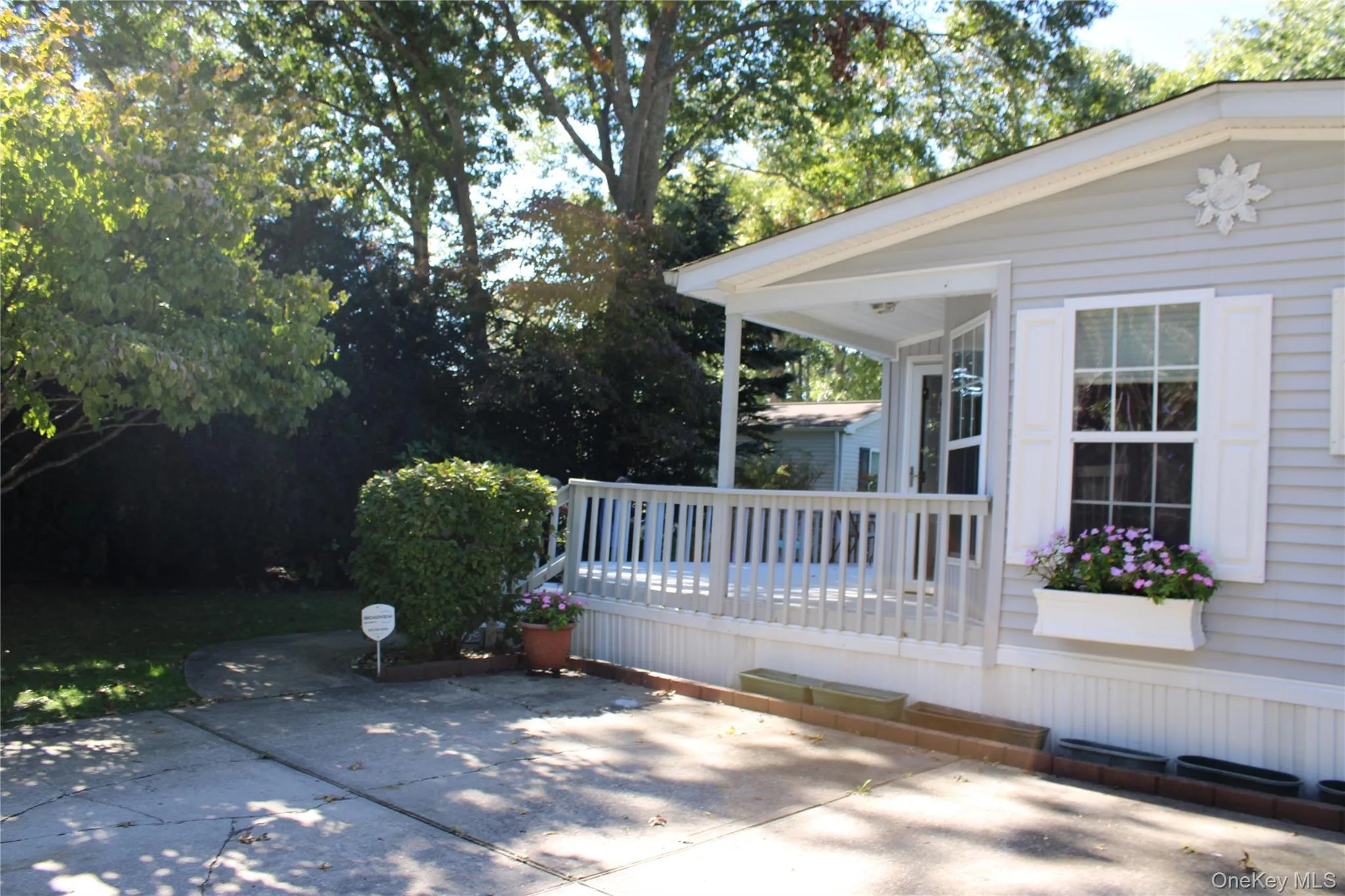 1661 Old Country Road, Riverhead, NY, 2 Bedrooms Bedrooms, 5 Rooms Rooms,2 BathroomsBathrooms,Residential,For Rent,Old Country,0,1059497 1661 Old Country Road, Riverhead, NY, 2 Bedrooms Bedrooms, 5 Rooms Rooms,2 BathroomsBathrooms,Residential,For Rent,Old Country,0,1059497