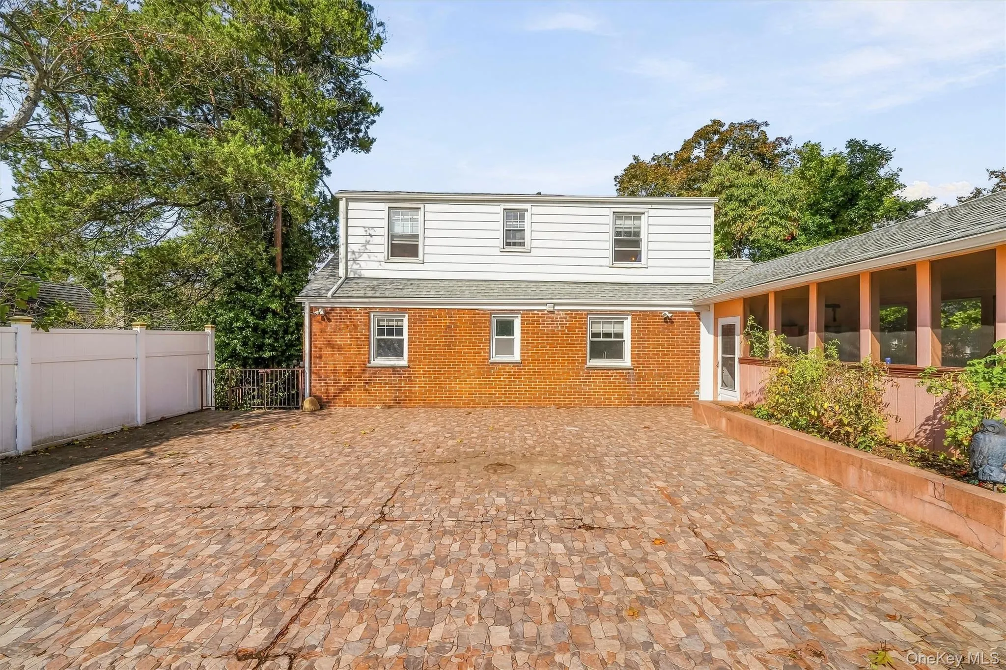 26 Custer Avenue, Yonkers, NY, 4 Bedrooms Bedrooms, 6 Rooms Rooms,2 BathroomsBathrooms,Residential,For Rent,Custer,0,1059498 26 Custer Avenue, Yonkers, NY, 4 Bedrooms Bedrooms, 6 Rooms Rooms,2 BathroomsBathrooms,Residential,For Rent,Custer,0,1059498