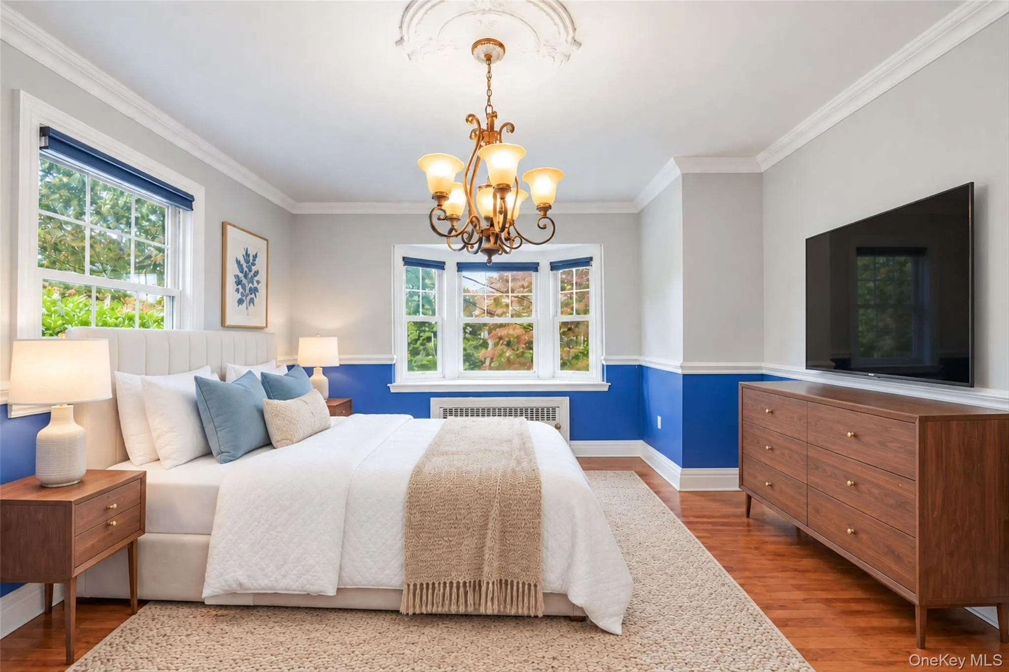 Virtually Staged 4th Bedroom - currently used as a Dining Room Virtually Staged 4th Bedroom - currently used as a Dining Room
