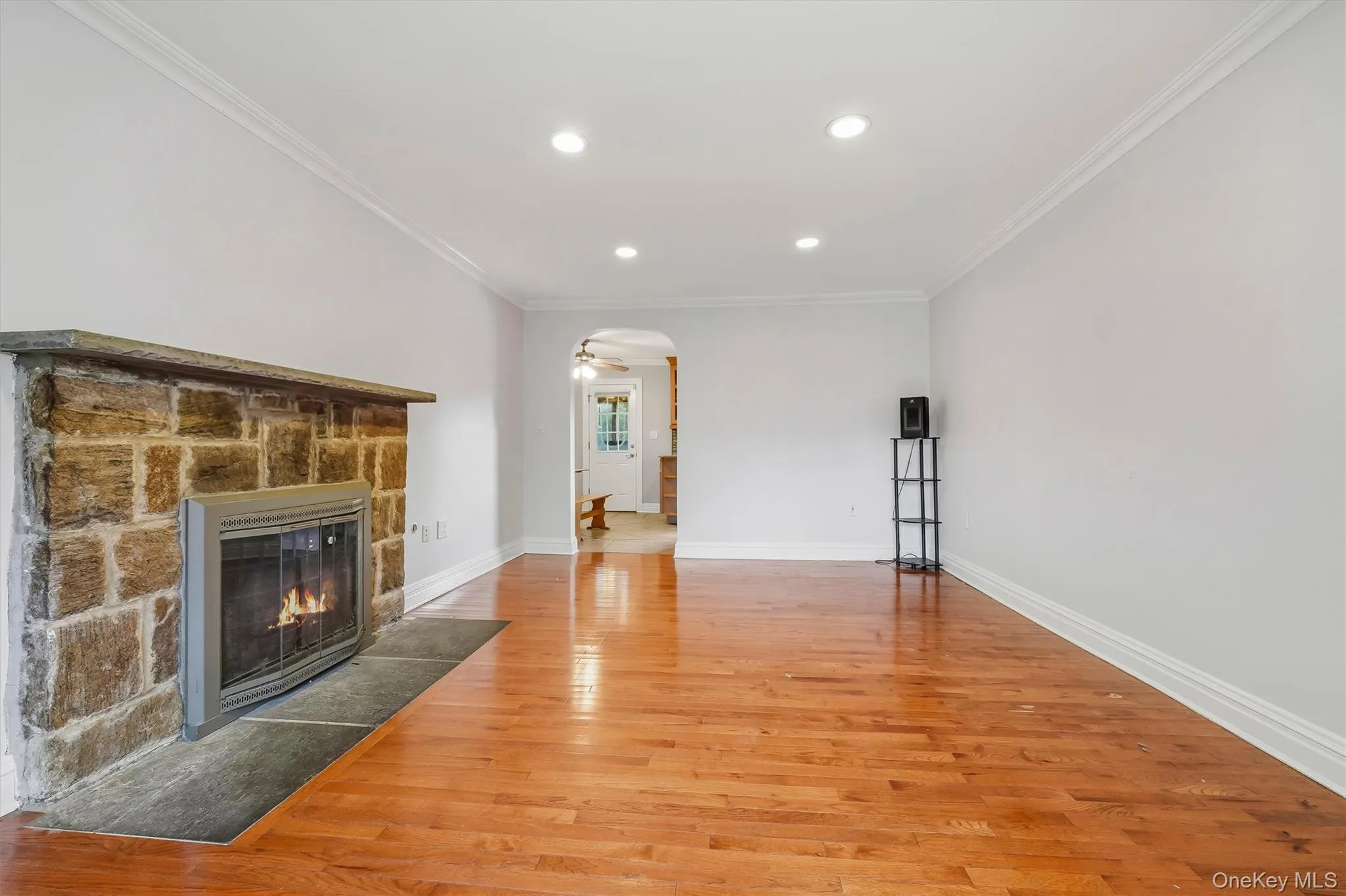 26 Custer Avenue, Yonkers, NY, 4 Bedrooms Bedrooms, 6 Rooms Rooms,2 BathroomsBathrooms,Residential,For Rent,Custer,0,1059498 26 Custer Avenue, Yonkers, NY, 4 Bedrooms Bedrooms, 6 Rooms Rooms,2 BathroomsBathrooms,Residential,For Rent,Custer,0,1059498