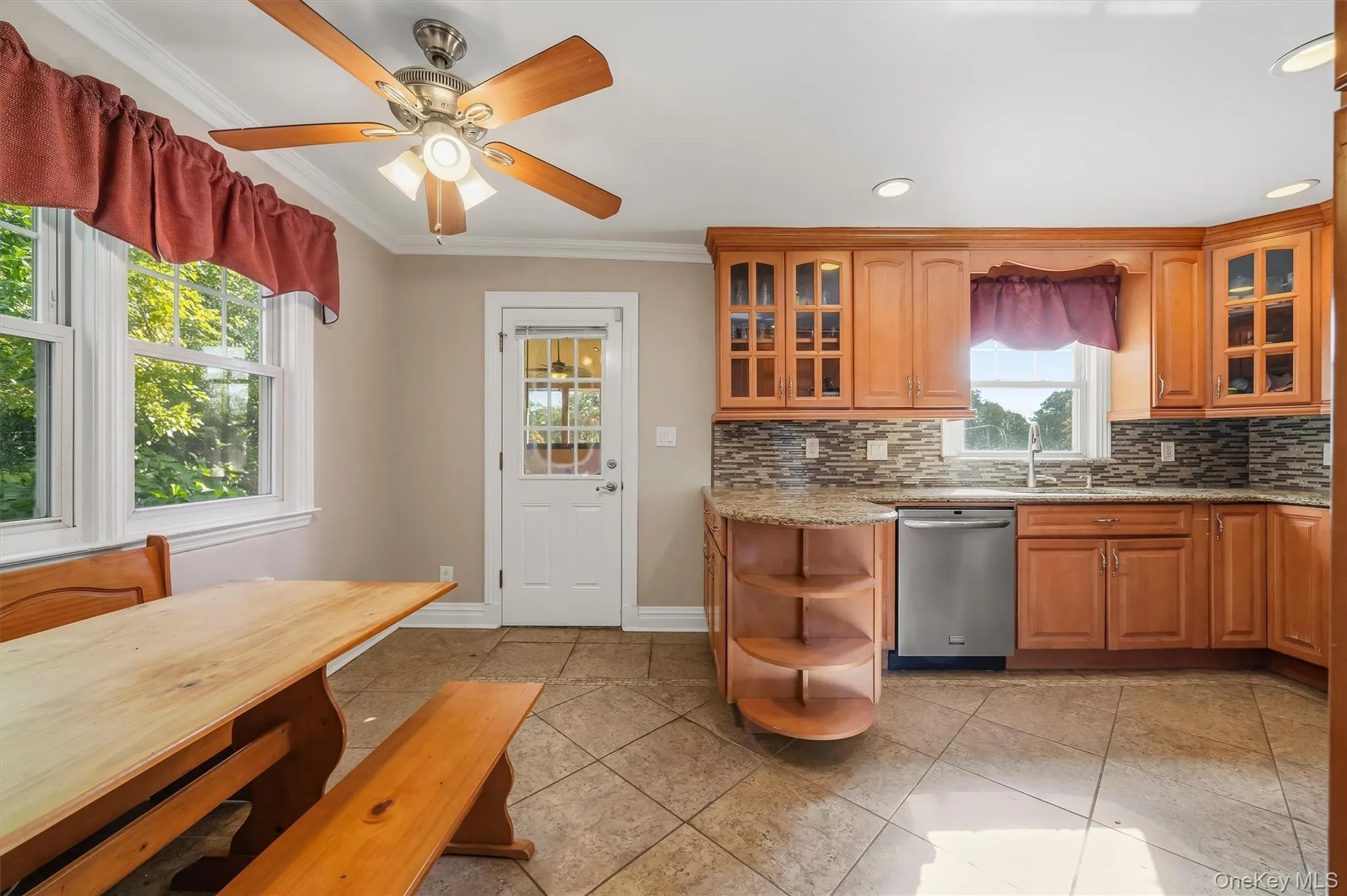 26 Custer Avenue, Yonkers, NY, 4 Bedrooms Bedrooms, 6 Rooms Rooms,2 BathroomsBathrooms,Residential,For Rent,Custer,0,1059498 26 Custer Avenue, Yonkers, NY, 4 Bedrooms Bedrooms, 6 Rooms Rooms,2 BathroomsBathrooms,Residential,For Rent,Custer,0,1059498