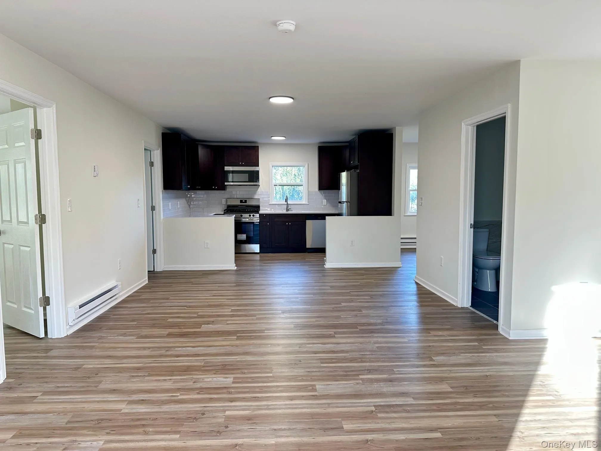 876 Pulaski Highway, Goshen, NY, 3 Bedroom Bedrooms, 6 Room Rooms,1 BathroomBathrooms,Residential Lease,For Rent,Pulaski,0,1059500 876 Pulaski Highway, Goshen, NY, 3 Bedroom Bedrooms, 6 Room Rooms,1 BathroomBathrooms,Residential Lease,For Rent,Pulaski,0,1059500