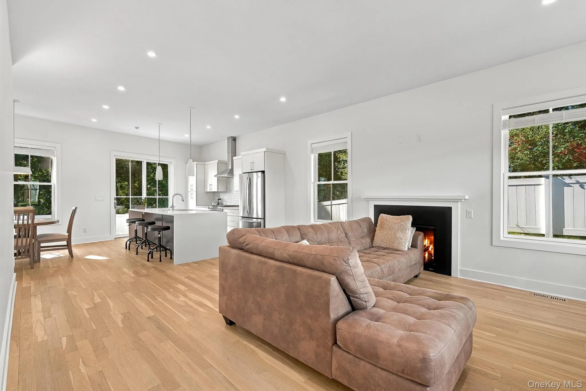 69 High Street, Rye City, NY, 4 Bedrooms Bedrooms, 9 Rooms Rooms,4 BathroomsBathrooms,Residential Lease,For Rent,High,0,1059501 69 High Street, Rye City, NY, 4 Bedrooms Bedrooms, 9 Rooms Rooms,4 BathroomsBathrooms,Residential Lease,For Rent,High,0,1059501
