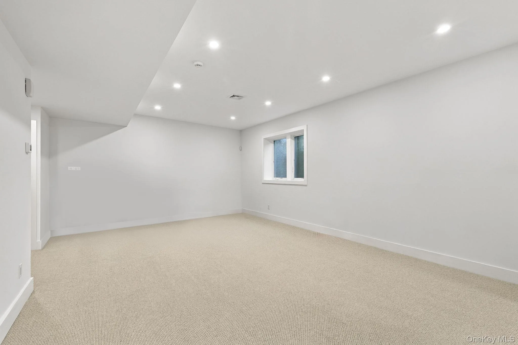 69 High Street, Rye City, NY, 4 Bedrooms Bedrooms, 9 Rooms Rooms,4 BathroomsBathrooms,Residential Lease,For Rent,High,0,1059501 69 High Street, Rye City, NY, 4 Bedrooms Bedrooms, 9 Rooms Rooms,4 BathroomsBathrooms,Residential Lease,For Rent,High,0,1059501