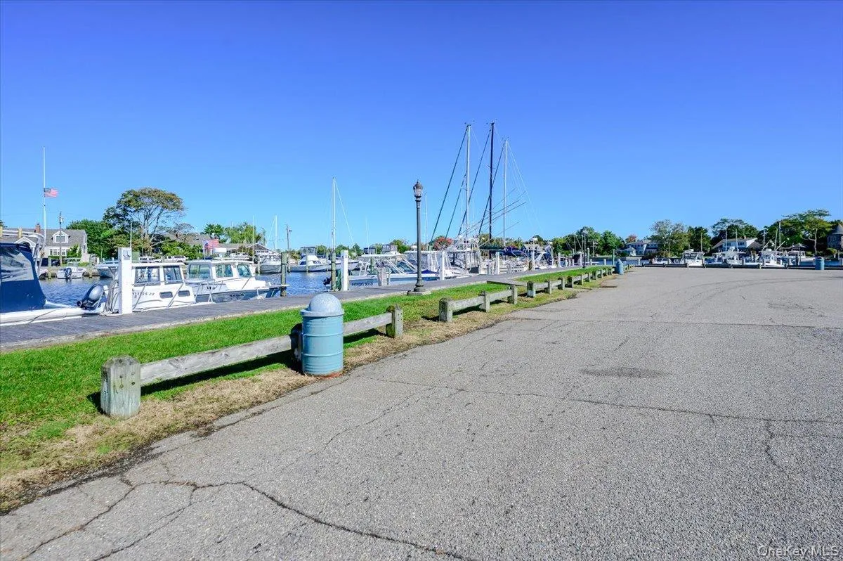 412 Fire Island Avenue, Babylon, NY, 3 Bedrooms Bedrooms, 7 Rooms Rooms,1 BathroomBathrooms,Residential,For Rent,Fire Island,0,1059502 412 Fire Island Avenue, Babylon, NY, 3 Bedrooms Bedrooms, 7 Rooms Rooms,1 BathroomBathrooms,Residential,For Rent,Fire Island,0,1059502