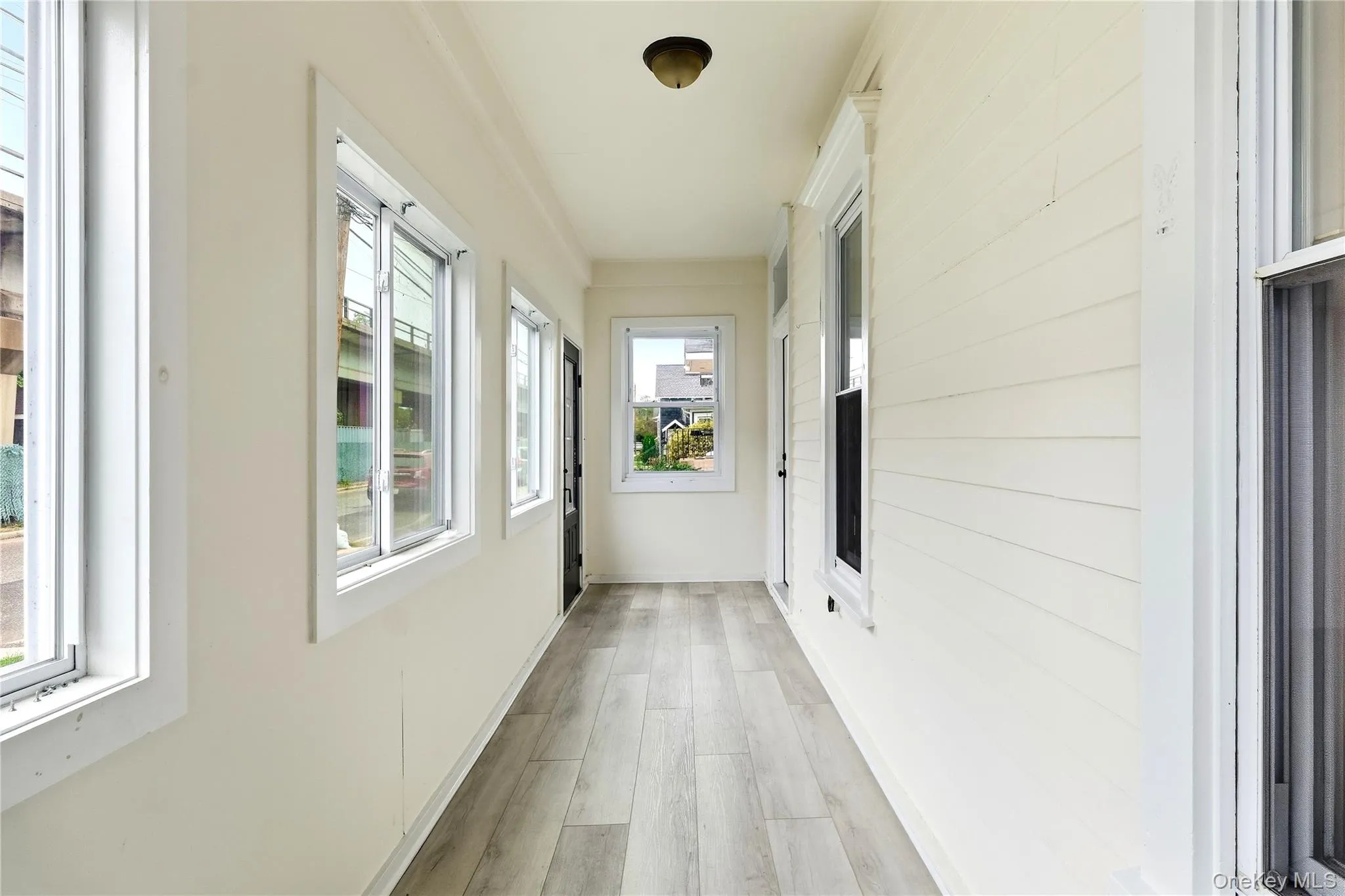 19 Railroad Avenue, Babylon, NY, 3 Bedrooms Bedrooms, 5 Rooms Rooms,2 BathroomsBathrooms,Residential,For Rent,Railroad,0,1059506 19 Railroad Avenue, Babylon, NY, 3 Bedrooms Bedrooms, 5 Rooms Rooms,2 BathroomsBathrooms,Residential,For Rent,Railroad,0,1059506