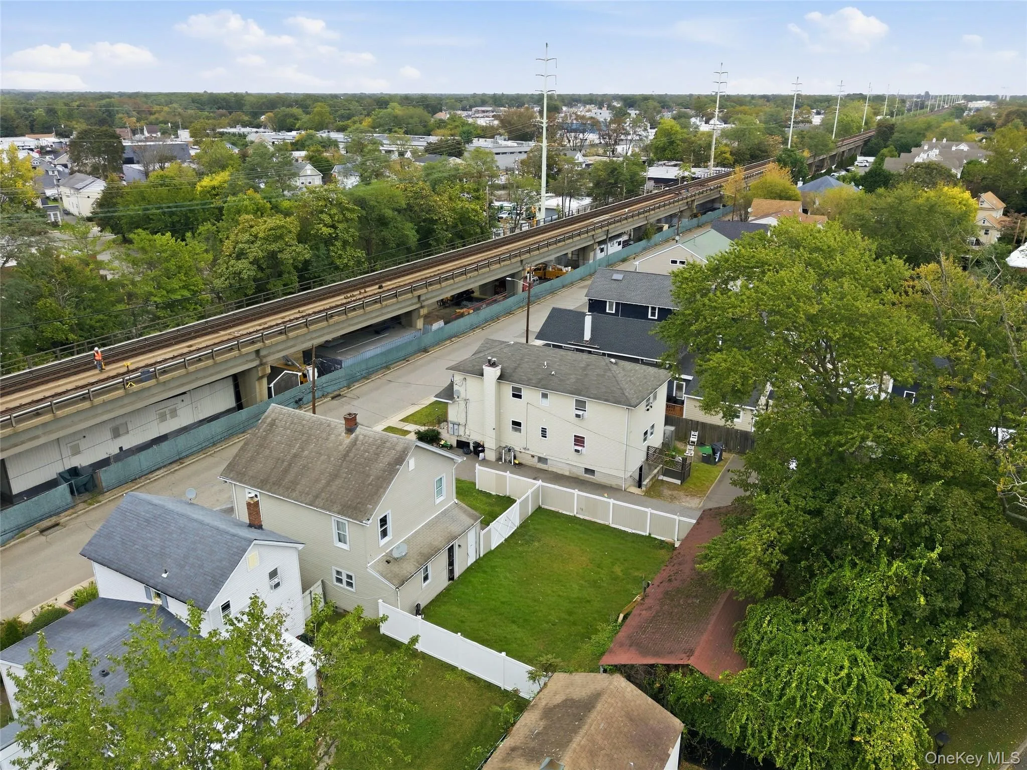 19 Railroad Avenue, Babylon, NY, 3 Bedrooms Bedrooms, 5 Rooms Rooms,2 BathroomsBathrooms,Residential,For Rent,Railroad,0,1059506 19 Railroad Avenue, Babylon, NY, 3 Bedrooms Bedrooms, 5 Rooms Rooms,2 BathroomsBathrooms,Residential,For Rent,Railroad,0,1059506