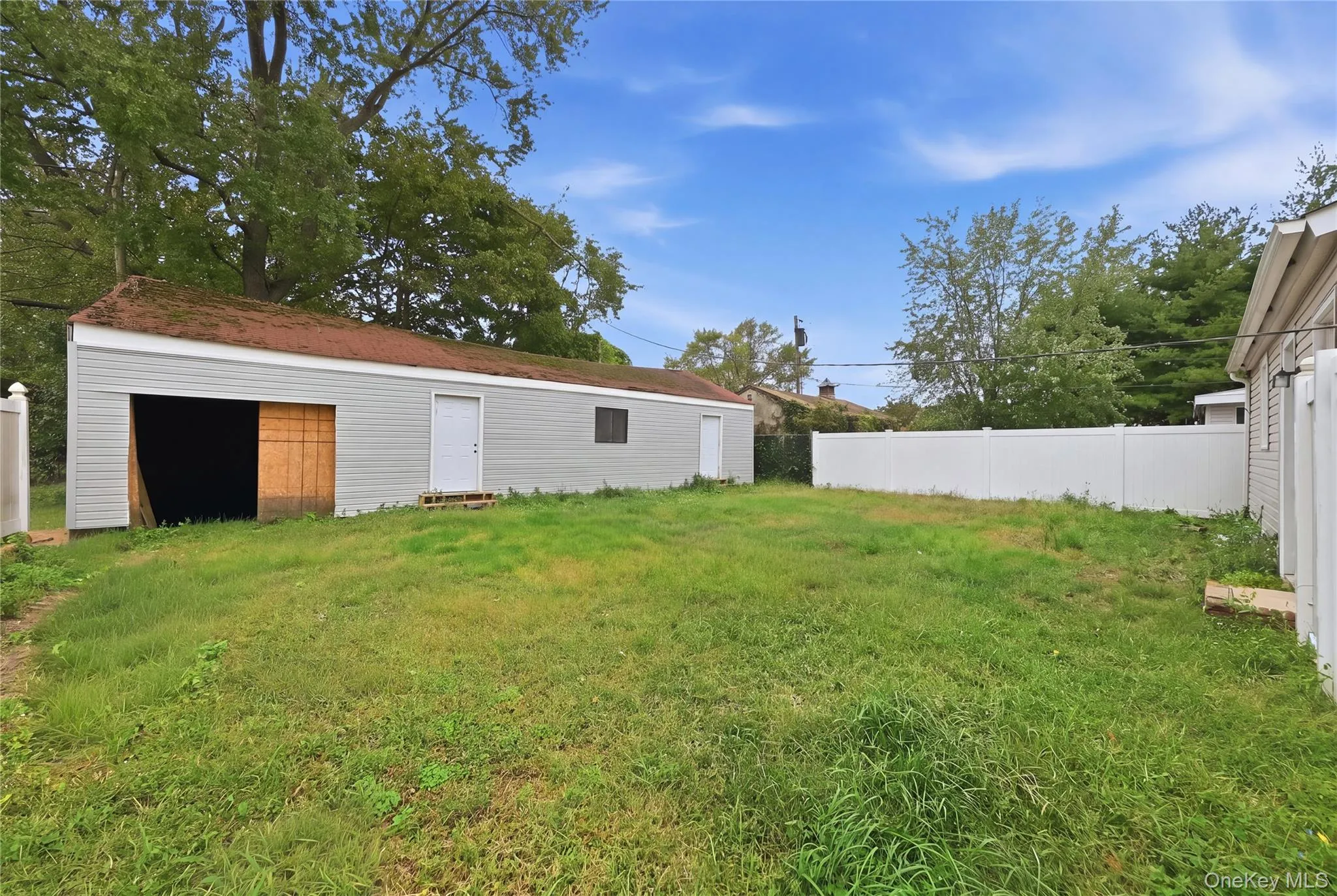 19 Railroad Avenue, Babylon, NY, 3 Bedrooms Bedrooms, 5 Rooms Rooms,2 BathroomsBathrooms,Residential,For Rent,Railroad,0,1059506 19 Railroad Avenue, Babylon, NY, 3 Bedrooms Bedrooms, 5 Rooms Rooms,2 BathroomsBathrooms,Residential,For Rent,Railroad,0,1059506