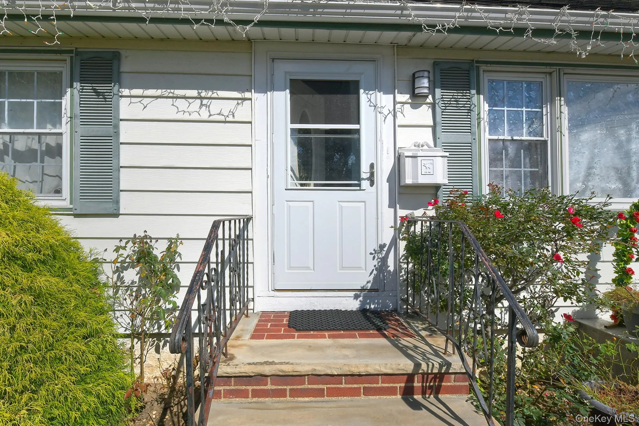 2233 6th Street, Hempstead, NY, 4 Bedrooms Bedrooms, 6 Rooms Rooms,2 BathroomsBathrooms,Residential,For Rent,6th,0,1059511 2233 6th Street, Hempstead, NY, 4 Bedrooms Bedrooms, 6 Rooms Rooms,2 BathroomsBathrooms,Residential,For Rent,6th,0,1059511
