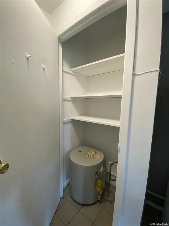 355 Bayville Avenue, Oyster Bay, NY, 1 Bedroom Bedrooms, 3 Room Rooms,1 BathroomBathrooms,Residential Lease,For Rent,Bayville,0,1059514 355 Bayville Avenue, Oyster Bay, NY, 1 Bedroom Bedrooms, 3 Room Rooms,1 BathroomBathrooms,Residential Lease,For Rent,Bayville,0,1059514