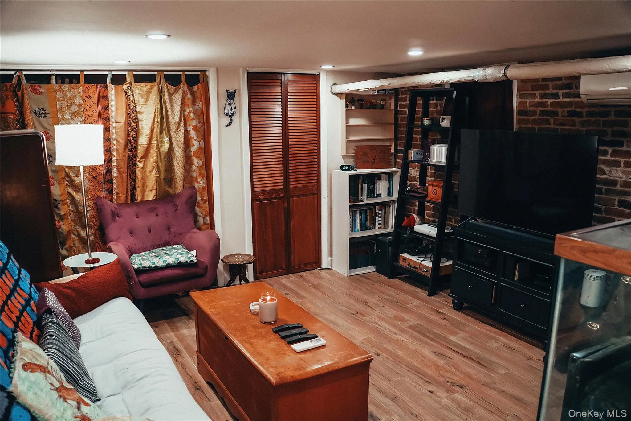 6362 84th Place, New York, NY, 3 Bedrooms Bedrooms, 7 Rooms Rooms,1 BathroomBathrooms,Residential,For Rent,84th,0,1059515 6362 84th Place, New York, NY, 3 Bedrooms Bedrooms, 7 Rooms Rooms,1 BathroomBathrooms,Residential,For Rent,84th,0,1059515