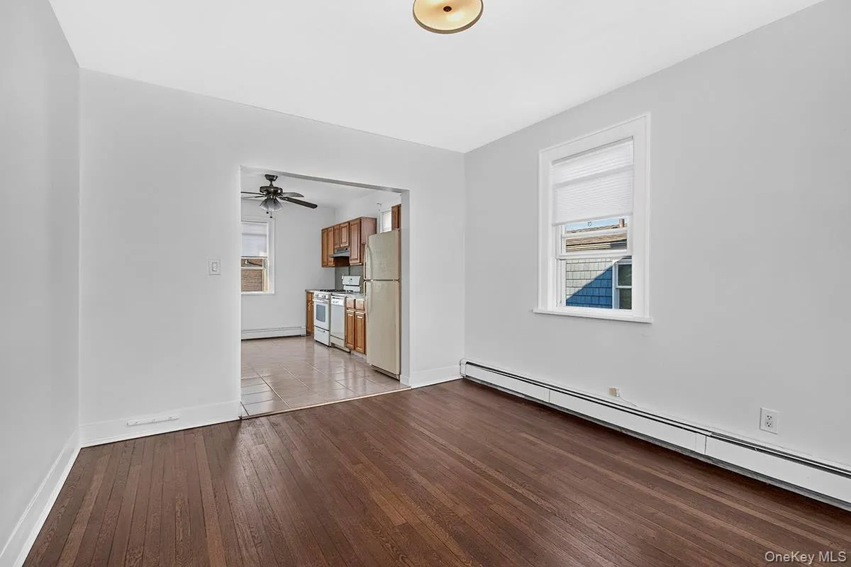 29 Lakeview Avenue, Harrison, NY, 2 Bedroom Bedrooms, 4 Room Rooms,1 BathroomBathrooms,Residential Lease,For Rent,Lakeview,0,1059516 29 Lakeview Avenue, Harrison, NY, 2 Bedroom Bedrooms, 4 Room Rooms,1 BathroomBathrooms,Residential Lease,For Rent,Lakeview,0,1059516
