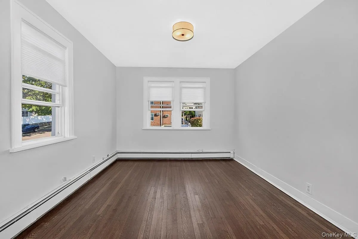 29 Lakeview Avenue, Harrison, NY, 2 Bedroom Bedrooms, 4 Room Rooms,1 BathroomBathrooms,Residential Lease,For Rent,Lakeview,0,1059516 29 Lakeview Avenue, Harrison, NY, 2 Bedroom Bedrooms, 4 Room Rooms,1 BathroomBathrooms,Residential Lease,For Rent,Lakeview,0,1059516