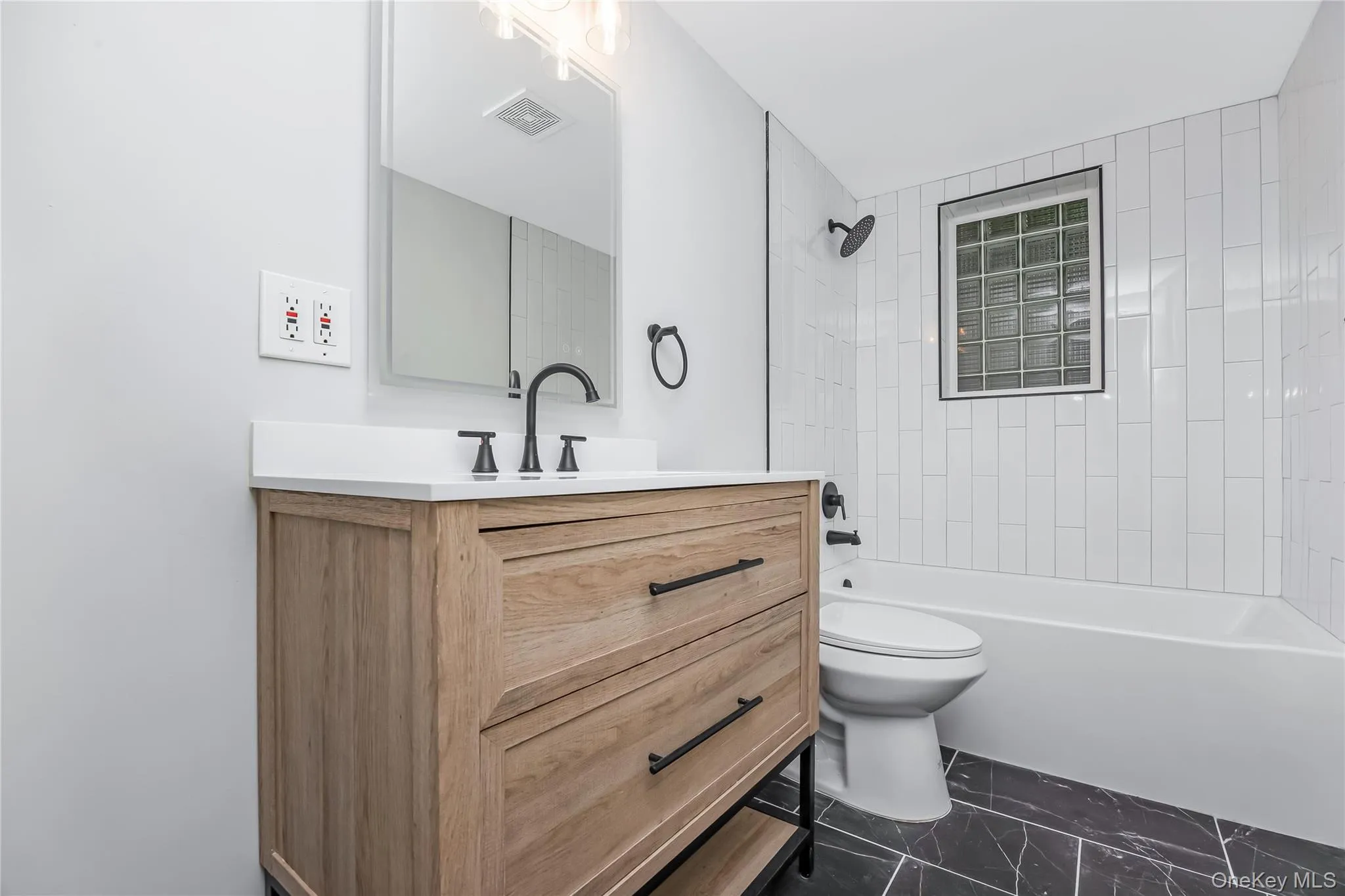 644 BREAD AND CHEESE HOLLOW Road, Huntington, NY, 4 Bedrooms Bedrooms, 14 Rooms Rooms,4 BathroomsBathrooms,Residential,For Rent,BREAD AND CHEESE HOLLOW,0,1059517 644 BREAD AND CHEESE HOLLOW Road, Huntington, NY, 4 Bedrooms Bedrooms, 14 Rooms Rooms,4 BathroomsBathrooms,Residential,For Rent,BREAD AND CHEESE HOLLOW,0,1059517