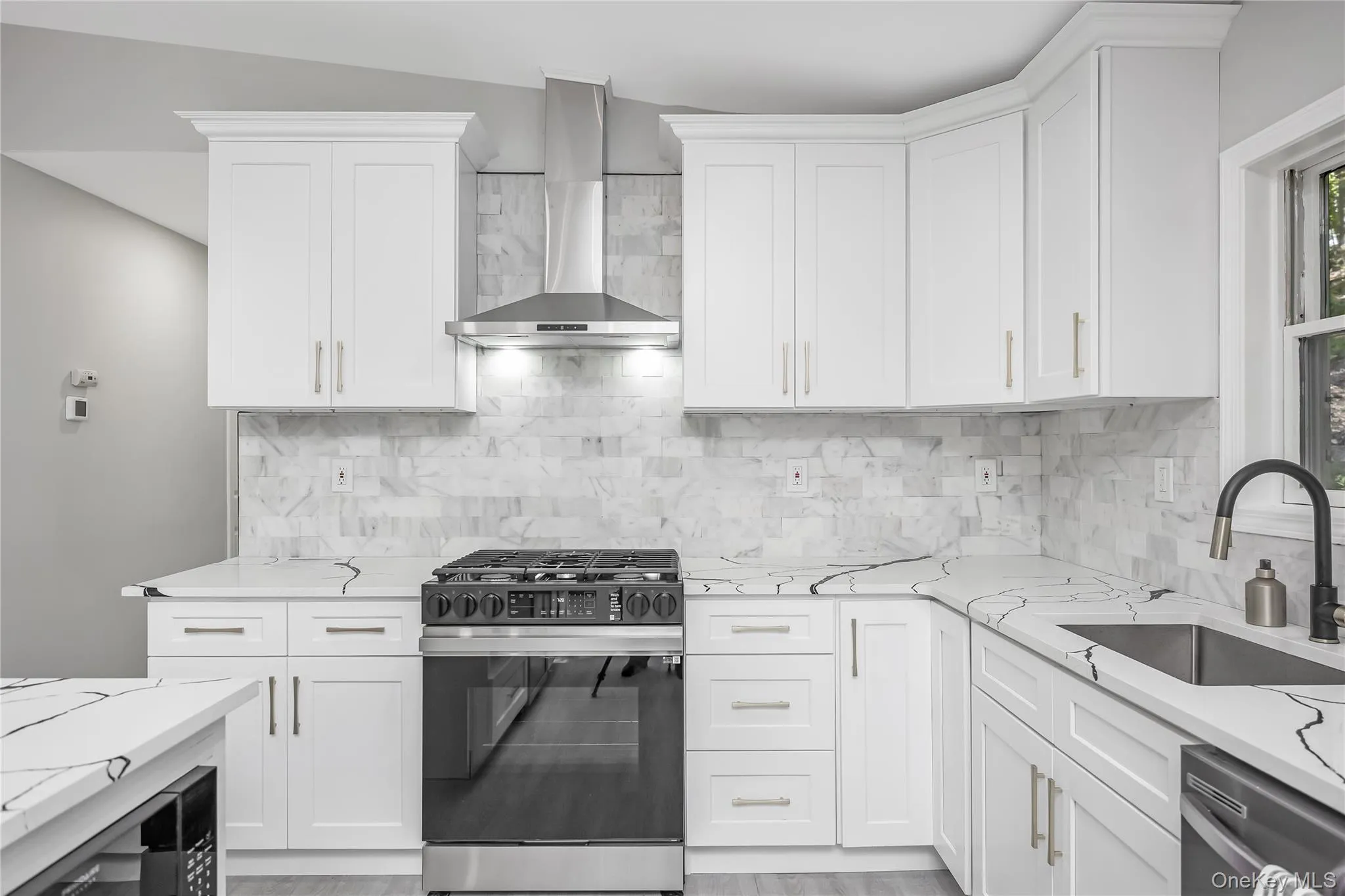 644 BREAD AND CHEESE HOLLOW Road, Huntington, NY, 4 Bedrooms Bedrooms, 14 Rooms Rooms,4 BathroomsBathrooms,Residential,For Rent,BREAD AND CHEESE HOLLOW,0,1059517 644 BREAD AND CHEESE HOLLOW Road, Huntington, NY, 4 Bedrooms Bedrooms, 14 Rooms Rooms,4 BathroomsBathrooms,Residential,For Rent,BREAD AND CHEESE HOLLOW,0,1059517