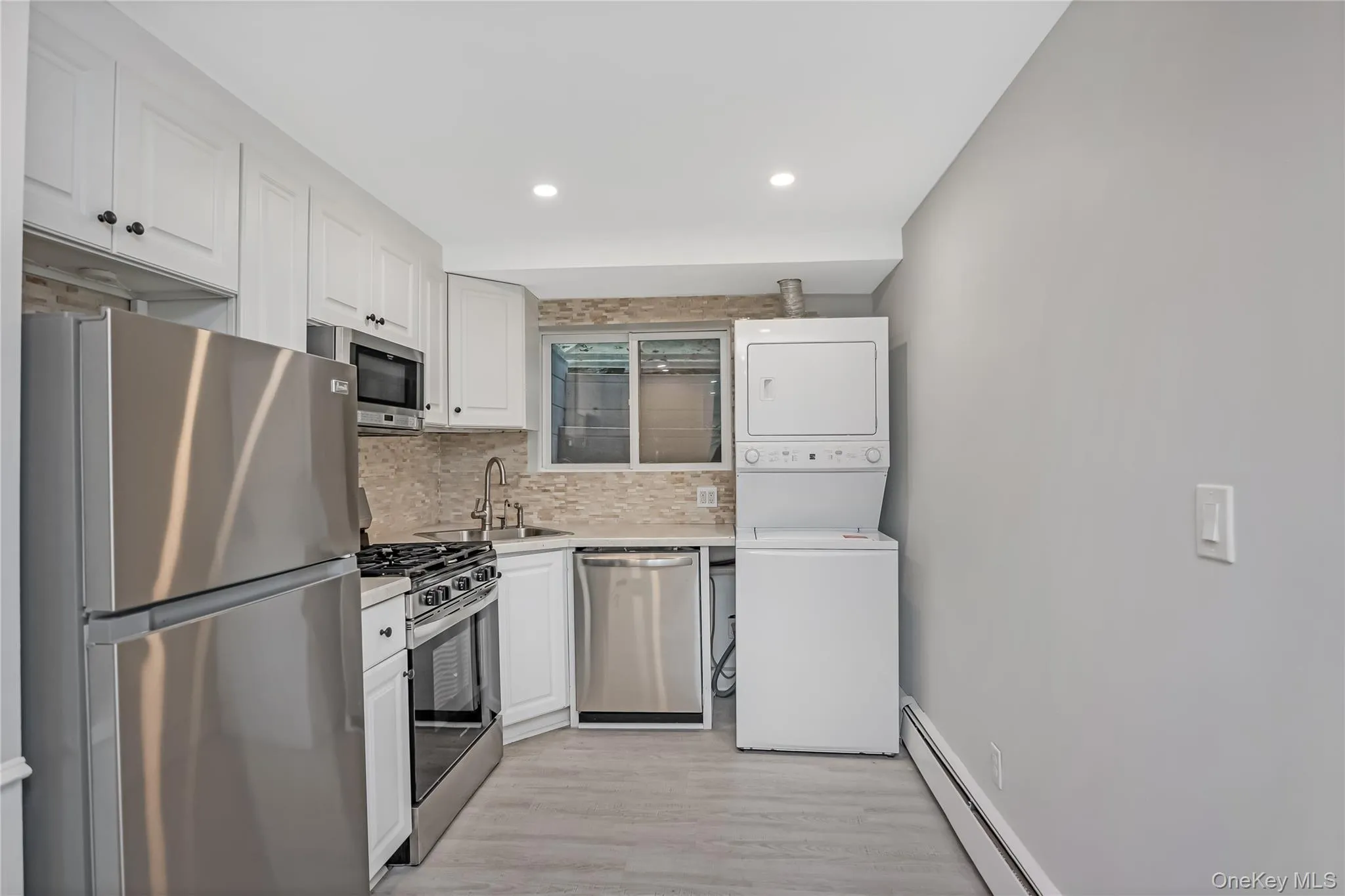 644 BREAD AND CHEESE HOLLOW Road, Huntington, NY, 4 Bedrooms Bedrooms, 14 Rooms Rooms,4 BathroomsBathrooms,Residential,For Rent,BREAD AND CHEESE HOLLOW,0,1059517 644 BREAD AND CHEESE HOLLOW Road, Huntington, NY, 4 Bedrooms Bedrooms, 14 Rooms Rooms,4 BathroomsBathrooms,Residential,For Rent,BREAD AND CHEESE HOLLOW,0,1059517