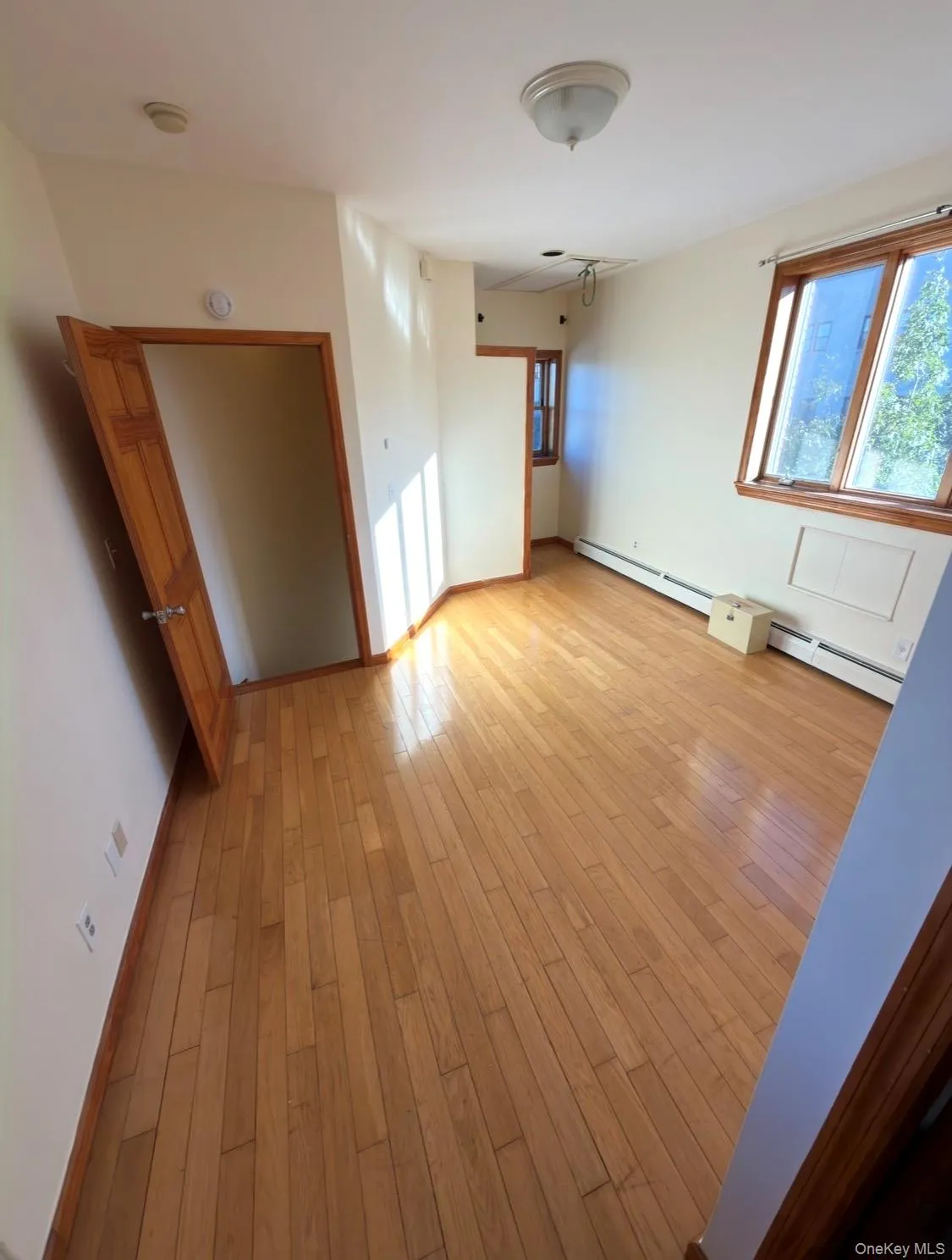 62-11 Woodside Avenue, New York, NY, 3 Bedroom Bedrooms, 4 Room Rooms,2 BathroomBathrooms,Residential Lease,For Rent,Woodside,0,1059523 62-11 Woodside Avenue, New York, NY, 3 Bedroom Bedrooms, 4 Room Rooms,2 BathroomBathrooms,Residential Lease,For Rent,Woodside,0,1059523