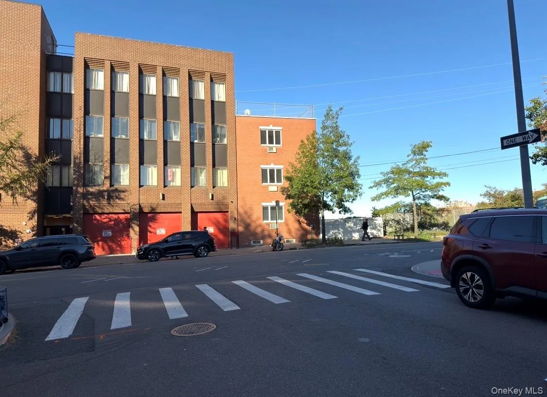 62-11 Woodside Avenue, New York, NY, 3 Bedroom Bedrooms, 4 Room Rooms,2 BathroomBathrooms,Residential Lease,For Rent,Woodside,0,1059523 62-11 Woodside Avenue, New York, NY, 3 Bedroom Bedrooms, 4 Room Rooms,2 BathroomBathrooms,Residential Lease,For Rent,Woodside,0,1059523
