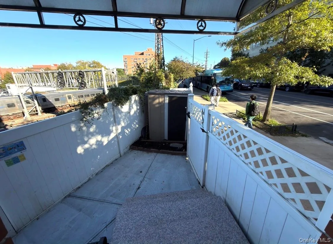62-11 Woodside Avenue, New York, NY, 3 Bedroom Bedrooms, 4 Room Rooms,2 BathroomBathrooms,Residential Lease,For Rent,Woodside,0,1059523 62-11 Woodside Avenue, New York, NY, 3 Bedroom Bedrooms, 4 Room Rooms,2 BathroomBathrooms,Residential Lease,For Rent,Woodside,0,1059523