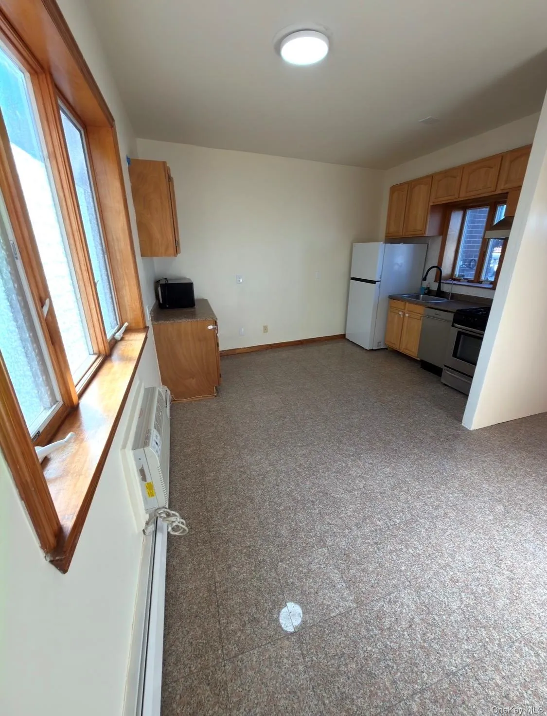 62-11 Woodside Avenue, New York, NY, 3 Bedroom Bedrooms, 4 Room Rooms,2 BathroomBathrooms,Residential Lease,For Rent,Woodside,0,1059523 62-11 Woodside Avenue, New York, NY, 3 Bedroom Bedrooms, 4 Room Rooms,2 BathroomBathrooms,Residential Lease,For Rent,Woodside,0,1059523