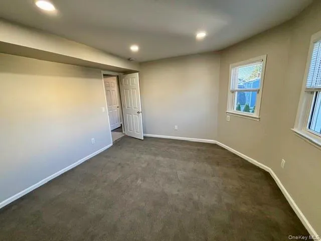 234 Garfield avenue, North Hempstead, NY, 2 Bedroom Bedrooms, 6 Room Rooms,1 BathroomBathrooms,Residential Lease,For Rent,Garfield avenue,0,1059546 234 Garfield avenue, North Hempstead, NY, 2 Bedroom Bedrooms, 6 Room Rooms,1 BathroomBathrooms,Residential Lease,For Rent,Garfield avenue,0,1059546