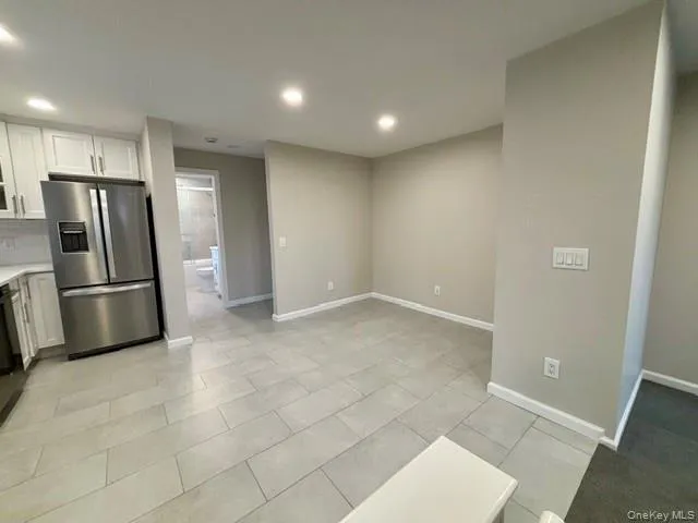 234 Garfield avenue, North Hempstead, NY, 2 Bedroom Bedrooms, 6 Room Rooms,1 BathroomBathrooms,Residential Lease,For Rent,Garfield avenue,0,1059546 234 Garfield avenue, North Hempstead, NY, 2 Bedroom Bedrooms, 6 Room Rooms,1 BathroomBathrooms,Residential Lease,For Rent,Garfield avenue,0,1059546