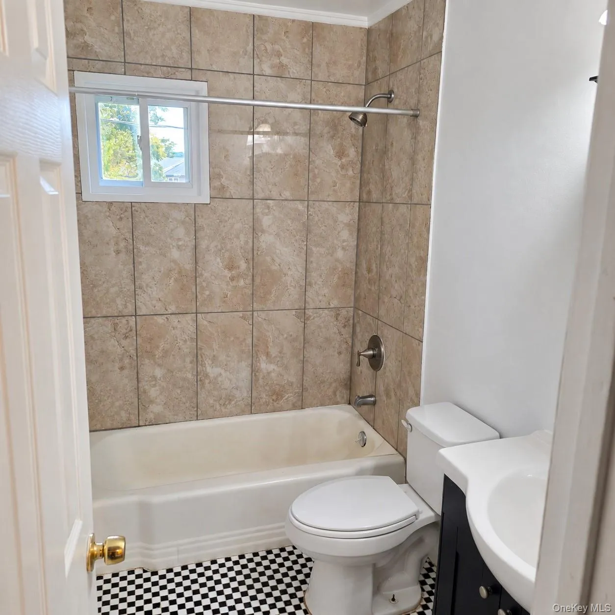 3 Fishkill Glen Drive, Fishkill, NY, 2 Bedroom Bedrooms, 5 Room Rooms,1 BathroomBathrooms,Residential Lease,For Rent,Fishkill Glen,0,1059548 3 Fishkill Glen Drive, Fishkill, NY, 2 Bedroom Bedrooms, 5 Room Rooms,1 BathroomBathrooms,Residential Lease,For Rent,Fishkill Glen,0,1059548