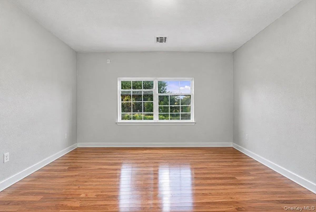 47 Stratler Drive, Brookhaven, NY, 5 Bedrooms Bedrooms, 9 Rooms Rooms,3 BathroomsBathrooms,Residential,For Rent,Stratler,0,1059549 47 Stratler Drive, Brookhaven, NY, 5 Bedrooms Bedrooms, 9 Rooms Rooms,3 BathroomsBathrooms,Residential,For Rent,Stratler,0,1059549