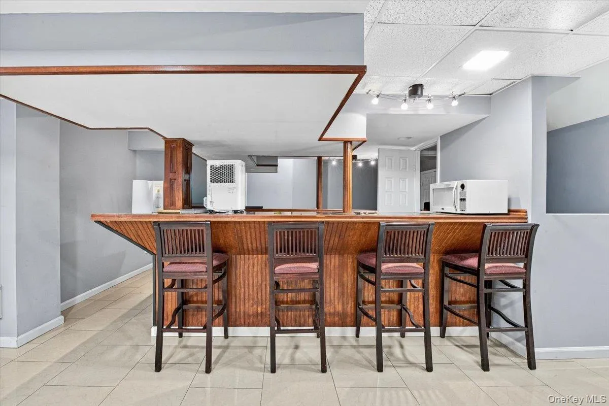 47 Stratler Drive, Brookhaven, NY, 5 Bedrooms Bedrooms, 9 Rooms Rooms,3 BathroomsBathrooms,Residential,For Rent,Stratler,0,1059549 47 Stratler Drive, Brookhaven, NY, 5 Bedrooms Bedrooms, 9 Rooms Rooms,3 BathroomsBathrooms,Residential,For Rent,Stratler,0,1059549