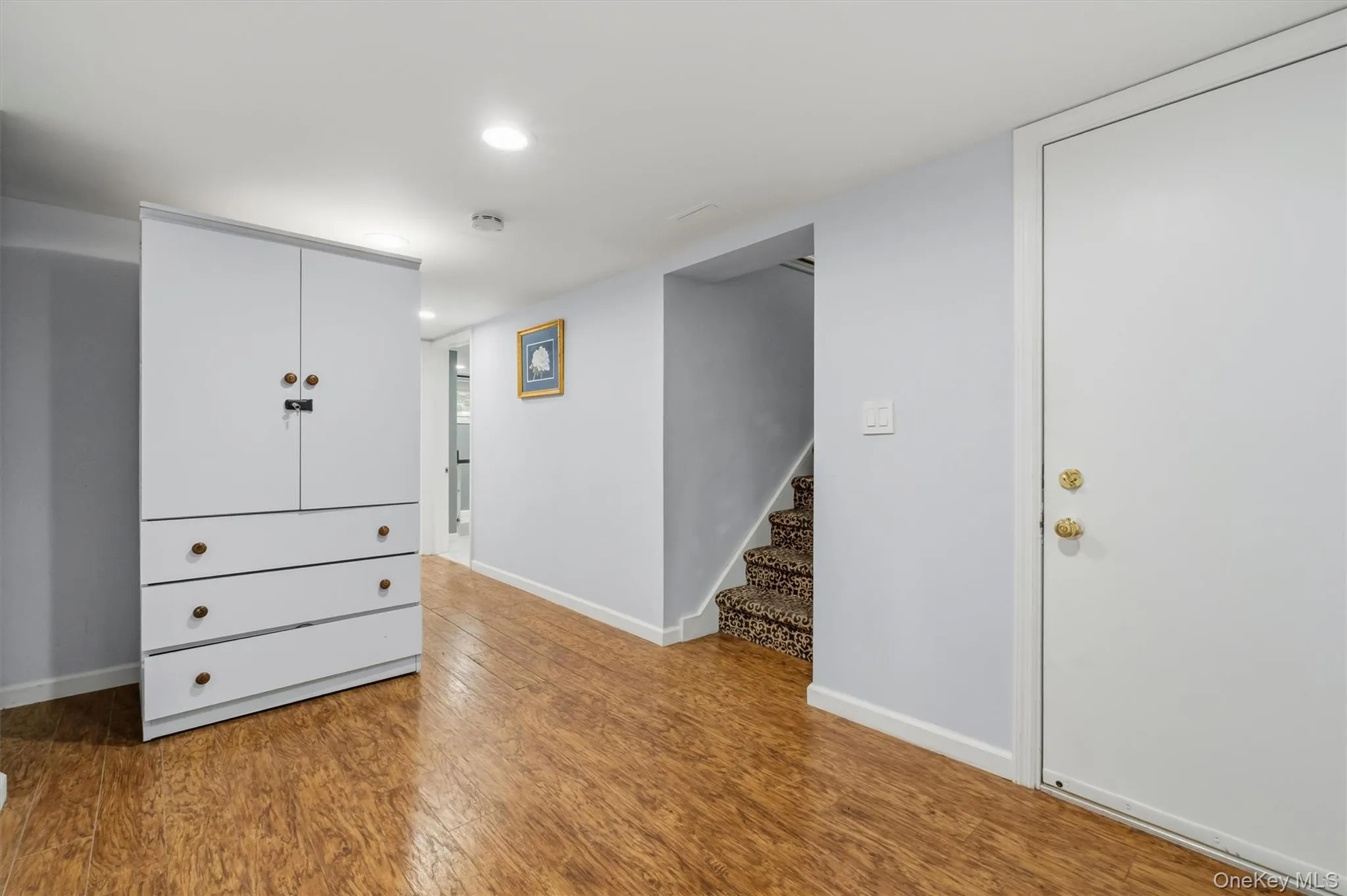 Easy access to one-car garage. Easy access to one-car garage.