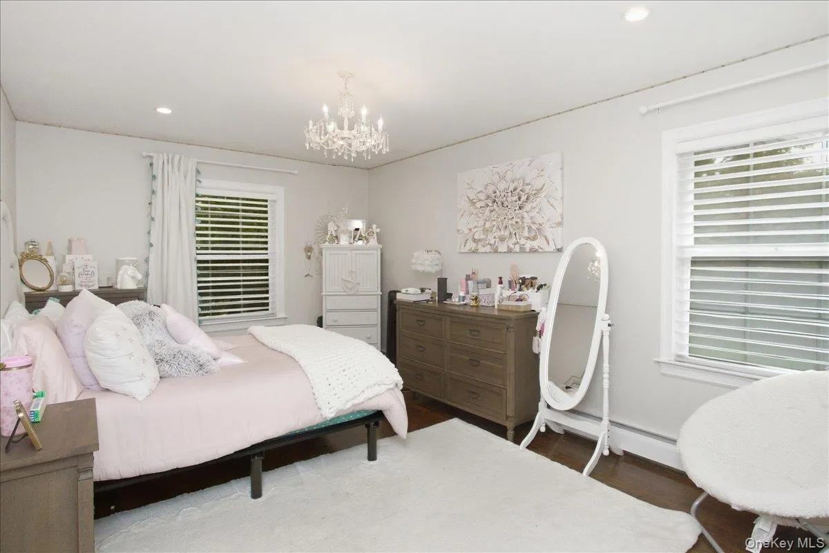 20 Beaumont Drive, Huntington, NY, 5 Bedrooms Bedrooms, 10 Rooms Rooms,3 BathroomsBathrooms,Residential,For Rent,Beaumont,0,1059572 20 Beaumont Drive, Huntington, NY, 5 Bedrooms Bedrooms, 10 Rooms Rooms,3 BathroomsBathrooms,Residential,For Rent,Beaumont,0,1059572
