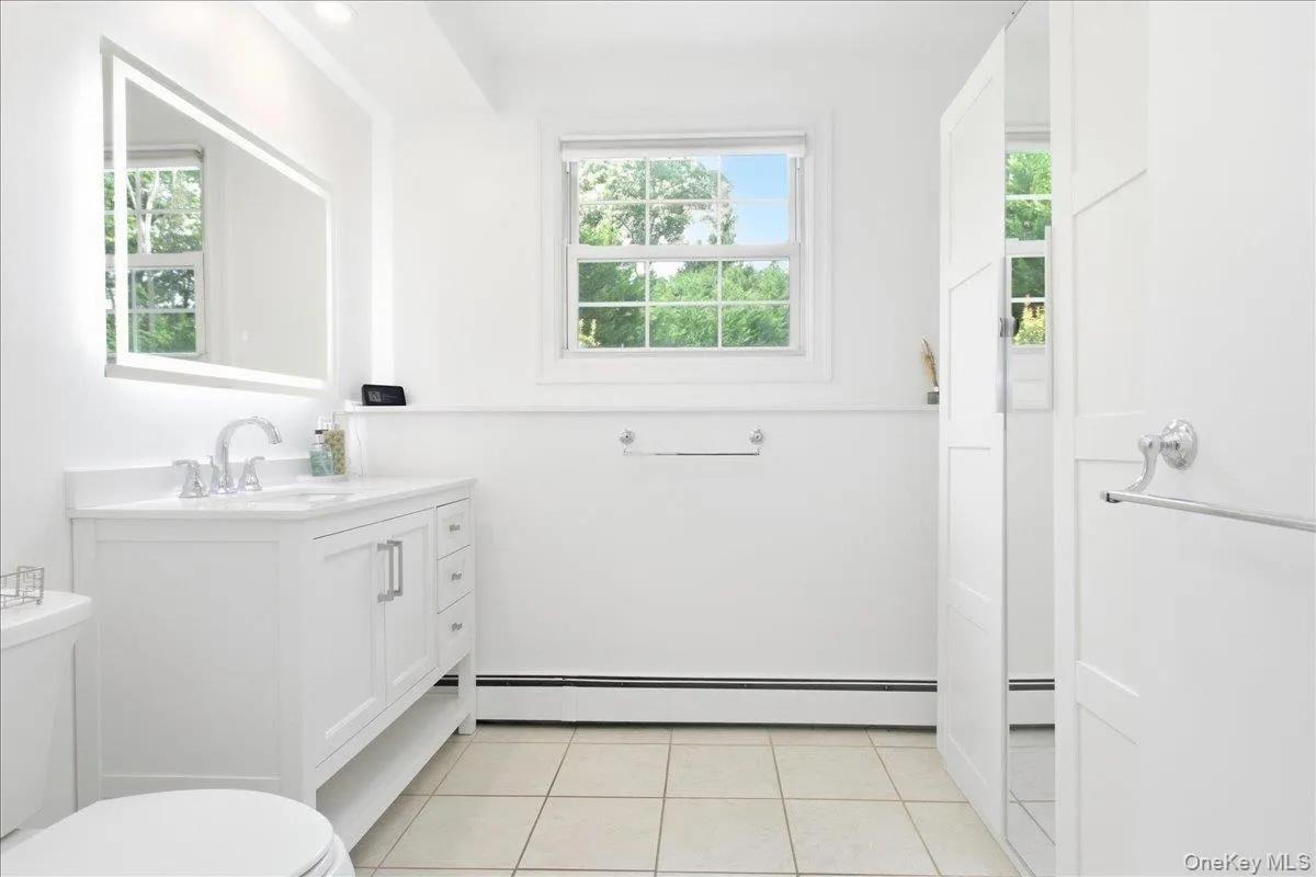 20 Beaumont Drive, Huntington, NY, 5 Bedrooms Bedrooms, 10 Rooms Rooms,3 BathroomsBathrooms,Residential,For Rent,Beaumont,0,1059572 20 Beaumont Drive, Huntington, NY, 5 Bedrooms Bedrooms, 10 Rooms Rooms,3 BathroomsBathrooms,Residential,For Rent,Beaumont,0,1059572