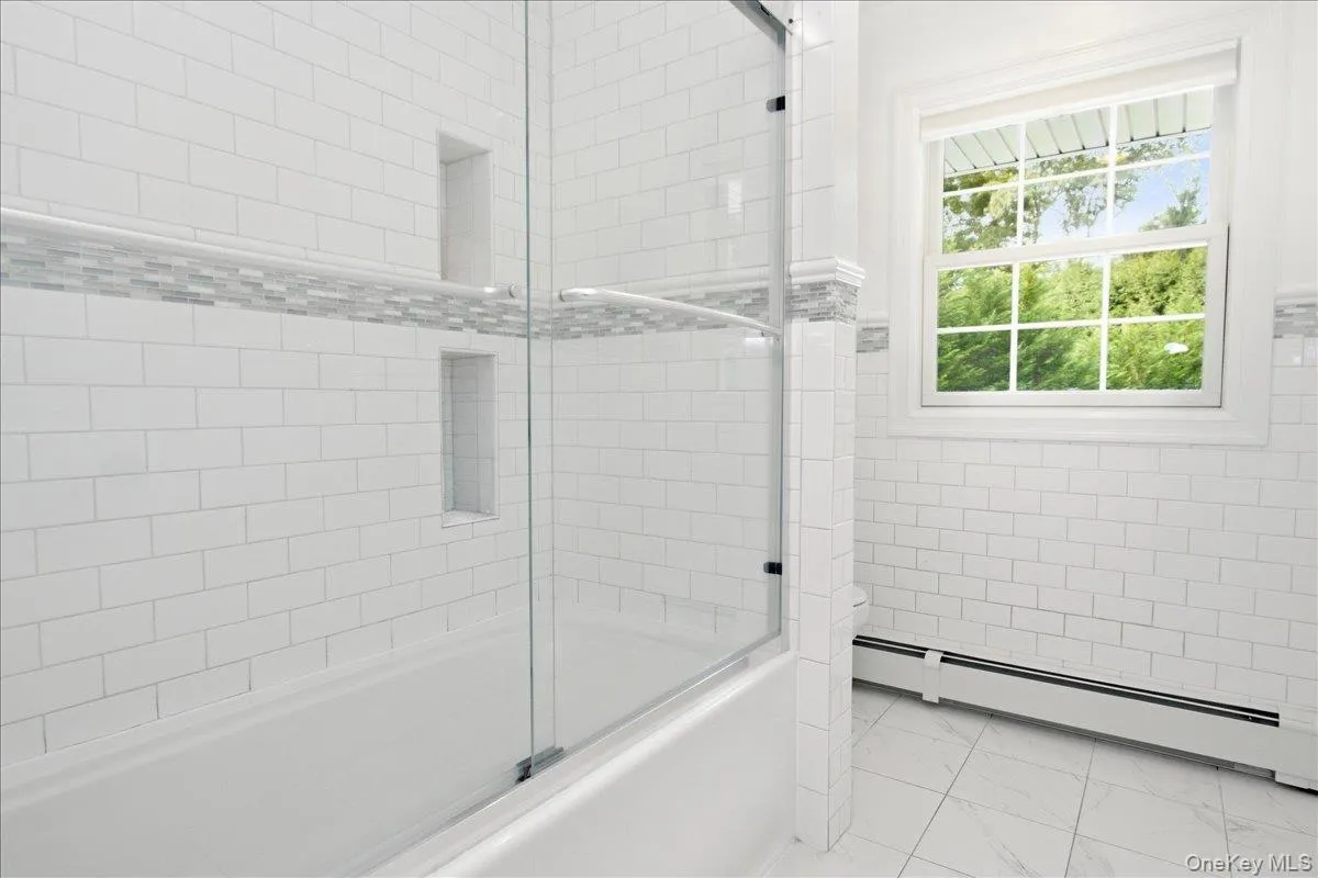20 Beaumont Drive, Huntington, NY, 5 Bedrooms Bedrooms, 10 Rooms Rooms,3 BathroomsBathrooms,Residential,For Rent,Beaumont,0,1059572 20 Beaumont Drive, Huntington, NY, 5 Bedrooms Bedrooms, 10 Rooms Rooms,3 BathroomsBathrooms,Residential,For Rent,Beaumont,0,1059572