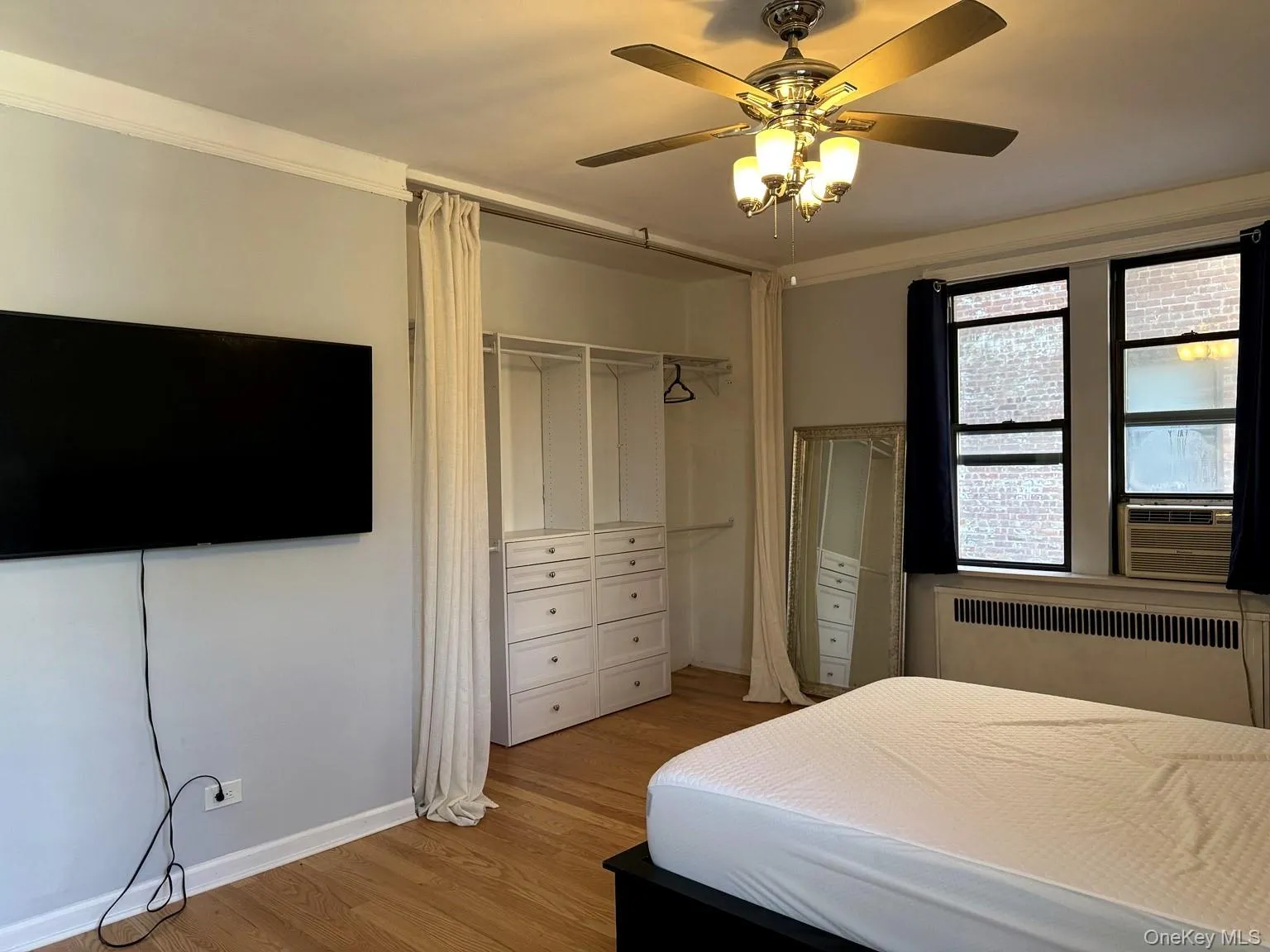 118-14 83rd Avenue, New York, NY, 2 Bedroom Bedrooms, 4 Room Rooms,1 BathroomBathrooms,Residential Lease,For Rent,83rd,0,1059574 118-14 83rd Avenue, New York, NY, 2 Bedroom Bedrooms, 4 Room Rooms,1 BathroomBathrooms,Residential Lease,For Rent,83rd,0,1059574