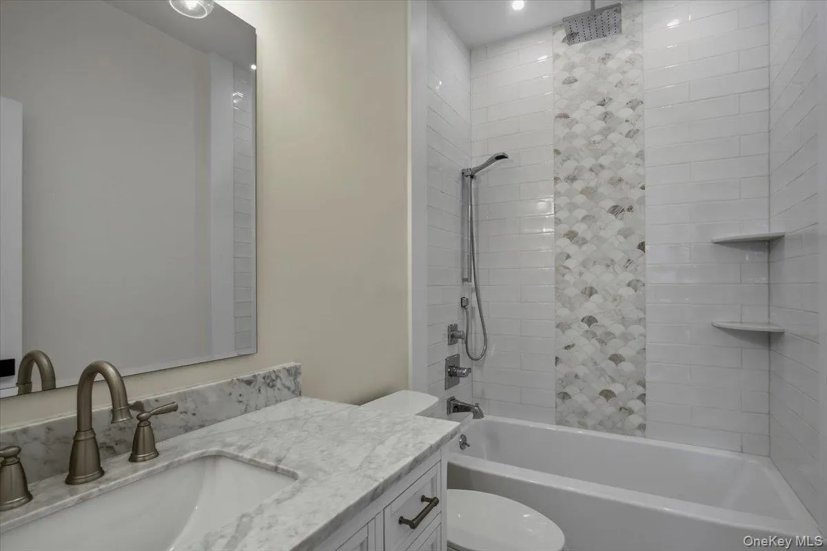 1st floor bathroom with tub 1st floor bathroom with tub