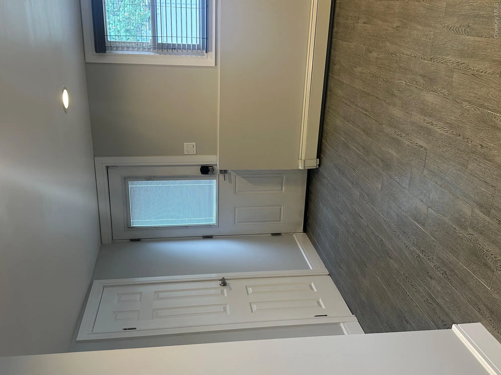 25 Young Street, West Babylon, NY, 1 Bedroom Bedrooms, 3 Room Rooms,1 BathroomBathrooms,Residential Lease,For Rent,Young,0,1059588 25 Young Street, West Babylon, NY, 1 Bedroom Bedrooms, 3 Room Rooms,1 BathroomBathrooms,Residential Lease,For Rent,Young,0,1059588