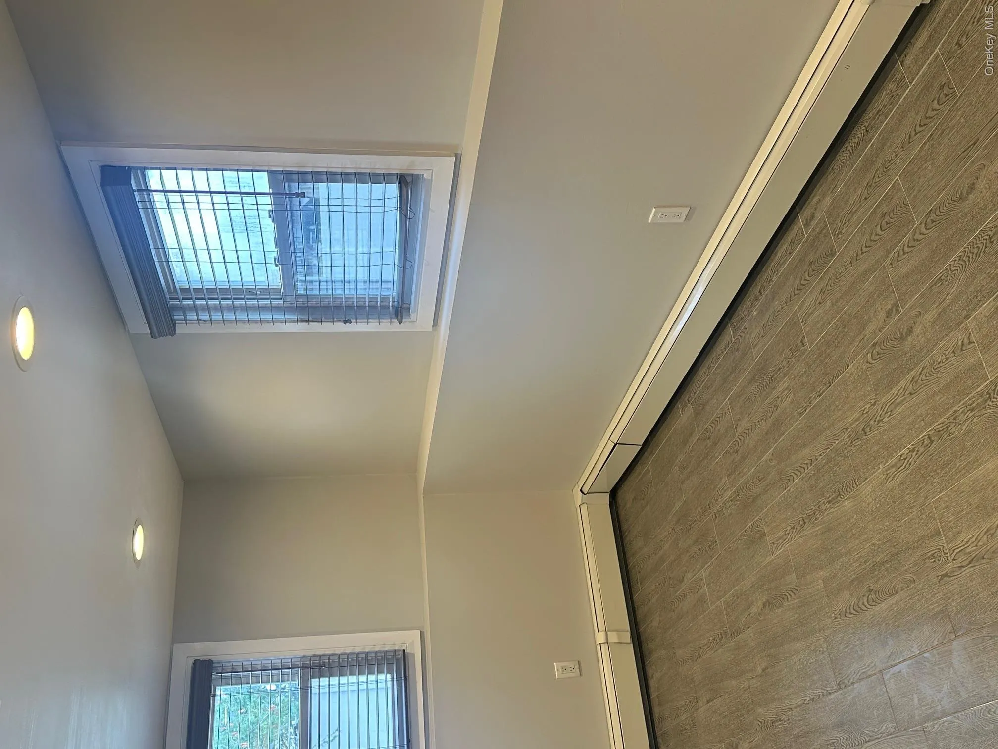 25 Young Street, West Babylon, NY, 1 Bedroom Bedrooms, 3 Room Rooms,1 BathroomBathrooms,Residential Lease,For Rent,Young,0,1059588 25 Young Street, West Babylon, NY, 1 Bedroom Bedrooms, 3 Room Rooms,1 BathroomBathrooms,Residential Lease,For Rent,Young,0,1059588