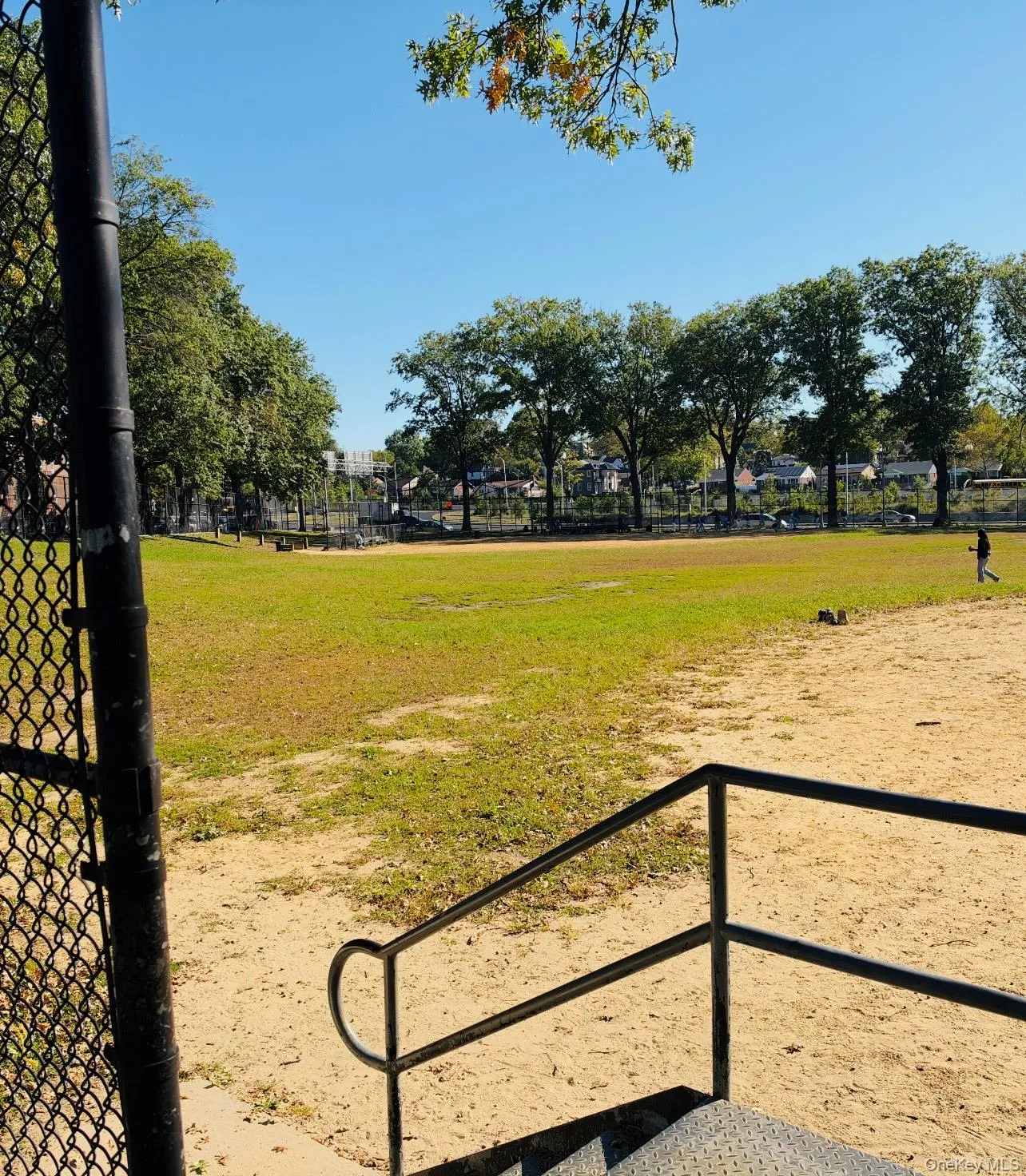 141-18 78th Avenue, New York, NY, 1 Bedroom Bedrooms, 3 Rooms Rooms,1 BathroomBathrooms,Residential,For Rent,78th,0,1059596 141-18 78th Avenue, New York, NY, 1 Bedroom Bedrooms, 3 Rooms Rooms,1 BathroomBathrooms,Residential,For Rent,78th,0,1059596