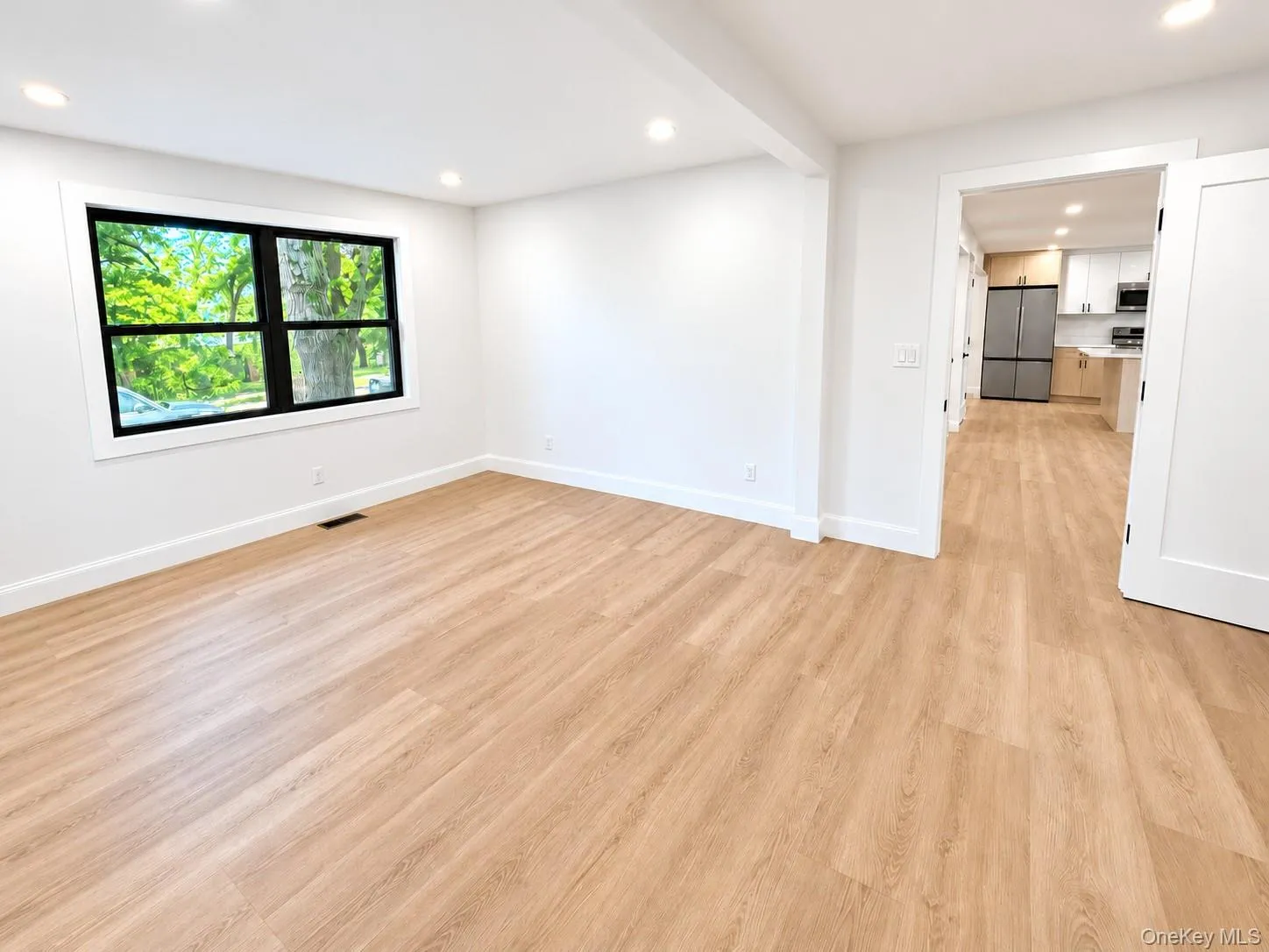6 Sportsman Court, Brookhaven, NY, 5 Bedrooms Bedrooms, 11 Rooms Rooms,3 BathroomsBathrooms,Residential,For Rent,Sportsman,0,1059598 6 Sportsman Court, Brookhaven, NY, 5 Bedrooms Bedrooms, 11 Rooms Rooms,3 BathroomsBathrooms,Residential,For Rent,Sportsman,0,1059598