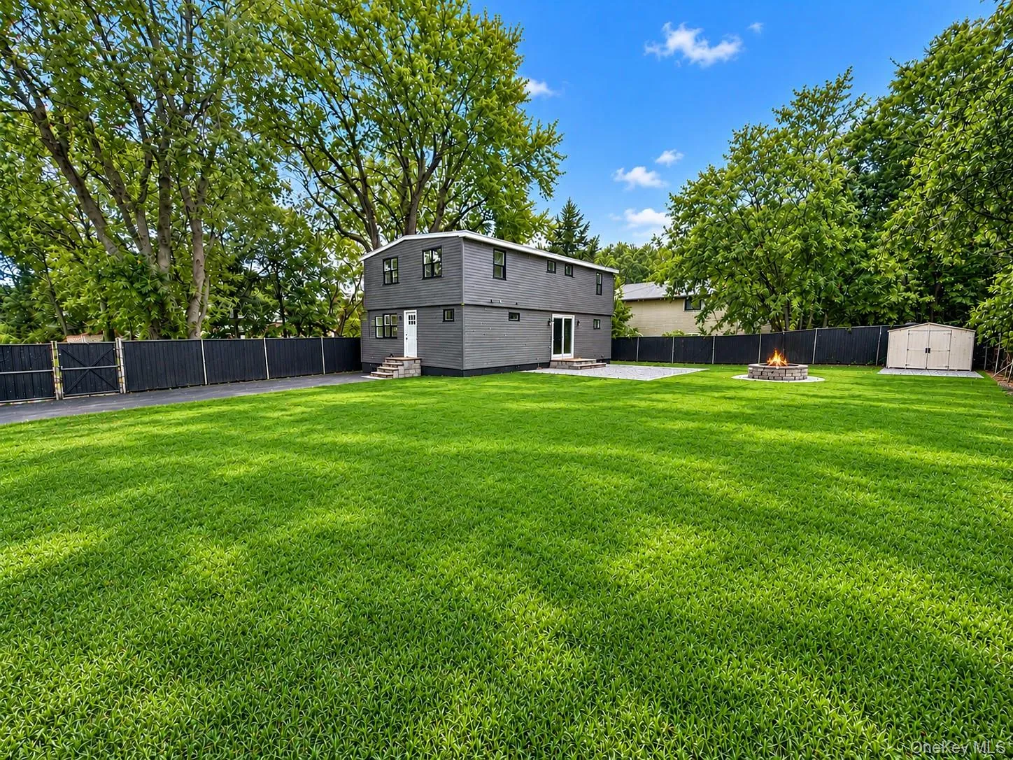 6 Sportsman Court, Brookhaven, NY, 5 Bedrooms Bedrooms, 11 Rooms Rooms,3 BathroomsBathrooms,Residential,For Rent,Sportsman,0,1059598 6 Sportsman Court, Brookhaven, NY, 5 Bedrooms Bedrooms, 11 Rooms Rooms,3 BathroomsBathrooms,Residential,For Rent,Sportsman,0,1059598
