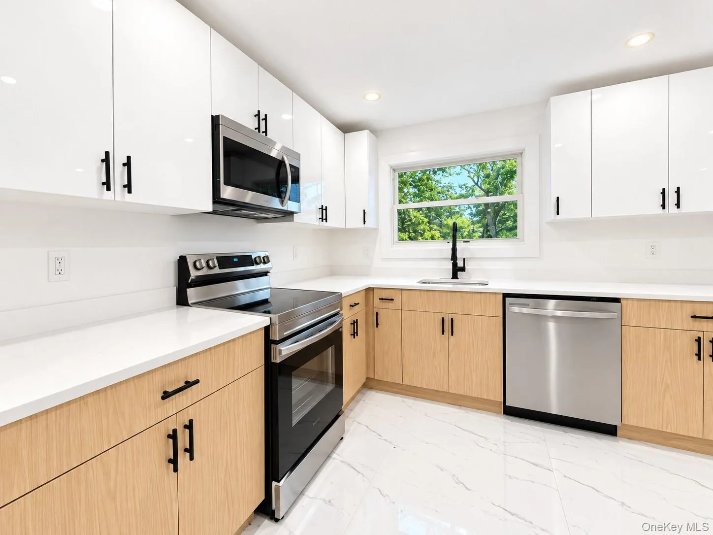 21 Lama Drive, Brookhaven, NY, 5 Bedrooms Bedrooms, 11 Rooms Rooms,2 BathroomsBathrooms,Residential,For Rent,Lama,0,1059600 21 Lama Drive, Brookhaven, NY, 5 Bedrooms Bedrooms, 11 Rooms Rooms,2 BathroomsBathrooms,Residential,For Rent,Lama,0,1059600