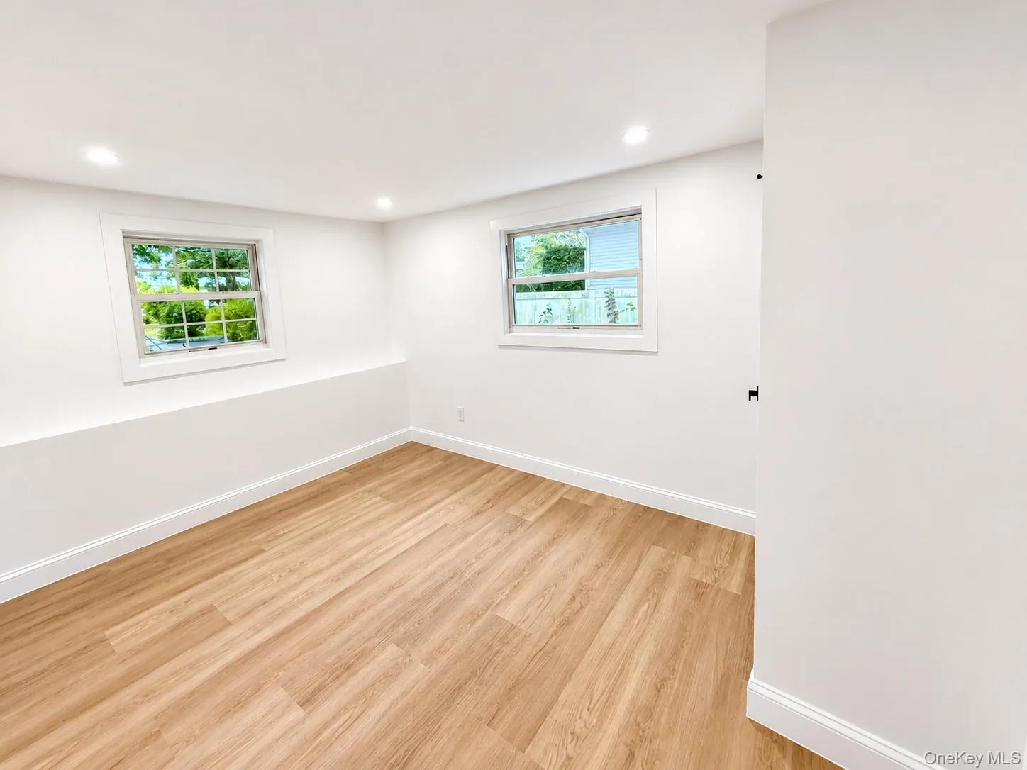 21 Lama Drive, Brookhaven, NY, 5 Bedrooms Bedrooms, 11 Rooms Rooms,2 BathroomsBathrooms,Residential,For Rent,Lama,0,1059600 21 Lama Drive, Brookhaven, NY, 5 Bedrooms Bedrooms, 11 Rooms Rooms,2 BathroomsBathrooms,Residential,For Rent,Lama,0,1059600