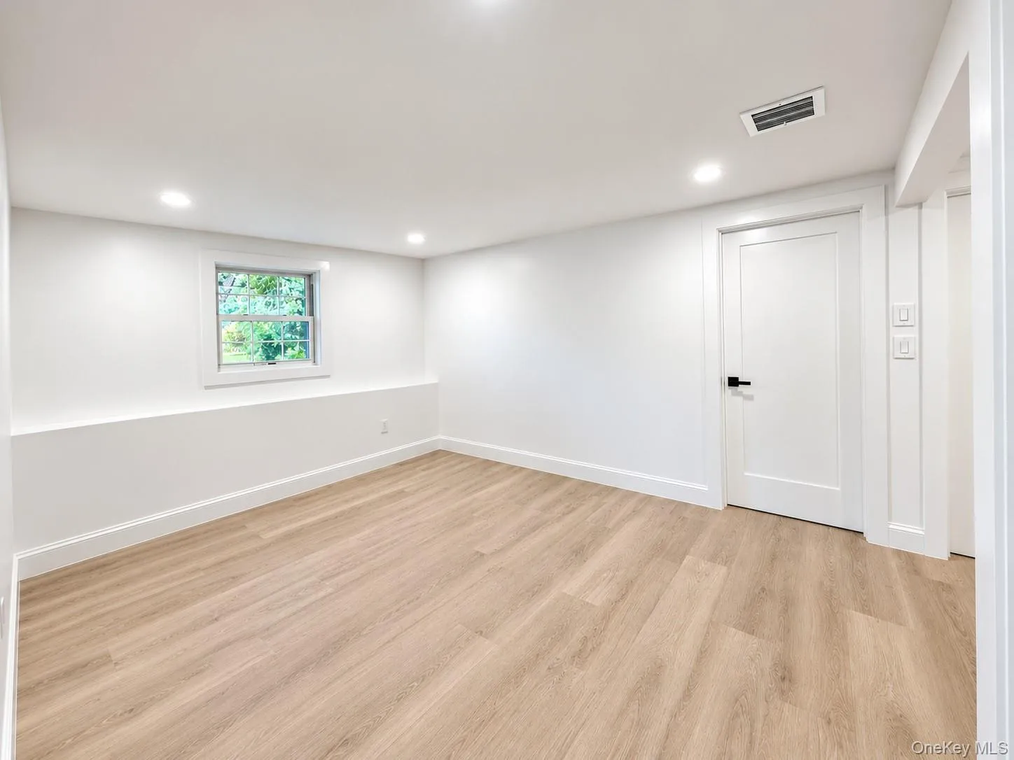 21 Lama Drive, Brookhaven, NY, 5 Bedrooms Bedrooms, 11 Rooms Rooms,2 BathroomsBathrooms,Residential,For Rent,Lama,0,1059600 21 Lama Drive, Brookhaven, NY, 5 Bedrooms Bedrooms, 11 Rooms Rooms,2 BathroomsBathrooms,Residential,For Rent,Lama,0,1059600
