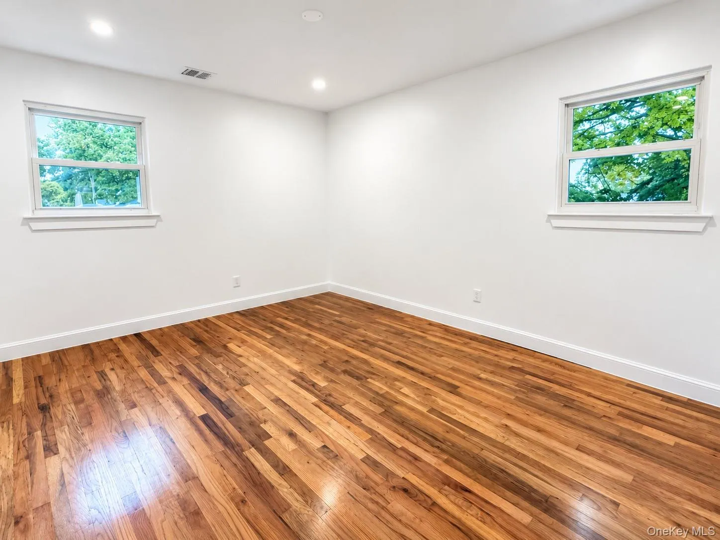 21 Lama Drive, Brookhaven, NY, 5 Bedrooms Bedrooms, 11 Rooms Rooms,2 BathroomsBathrooms,Residential,For Rent,Lama,0,1059600 21 Lama Drive, Brookhaven, NY, 5 Bedrooms Bedrooms, 11 Rooms Rooms,2 BathroomsBathrooms,Residential,For Rent,Lama,0,1059600