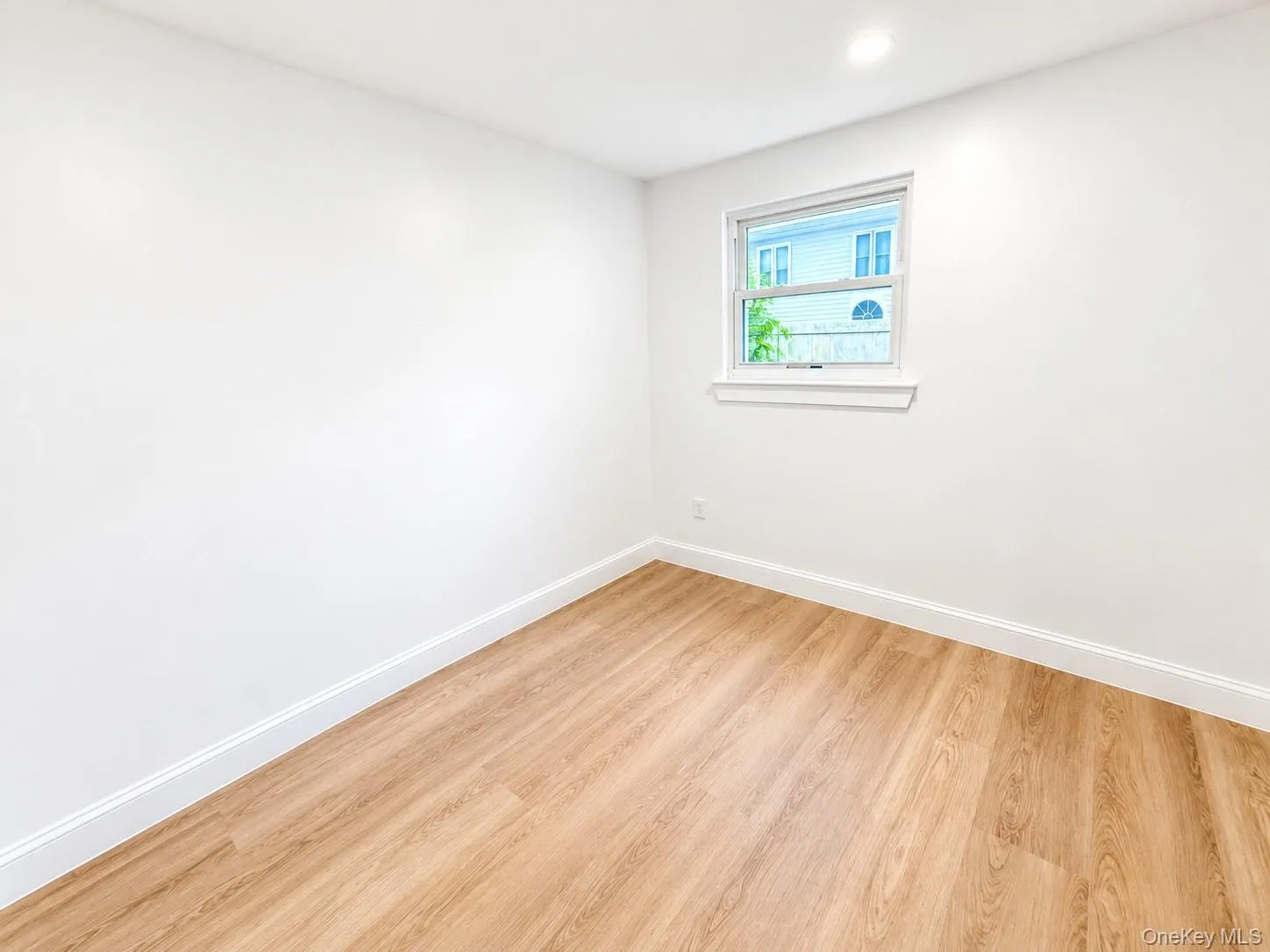 21 Lama Drive, Brookhaven, NY, 5 Bedrooms Bedrooms, 11 Rooms Rooms,2 BathroomsBathrooms,Residential,For Rent,Lama,0,1059600 21 Lama Drive, Brookhaven, NY, 5 Bedrooms Bedrooms, 11 Rooms Rooms,2 BathroomsBathrooms,Residential,For Rent,Lama,0,1059600