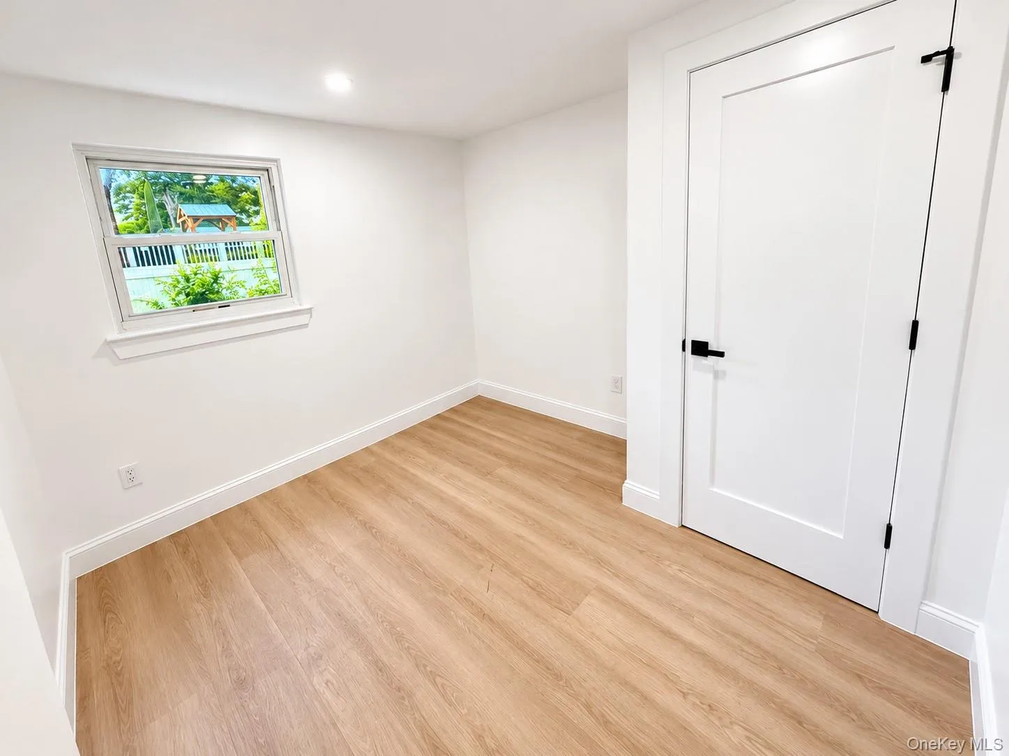 21 Lama Drive, Brookhaven, NY, 5 Bedrooms Bedrooms, 11 Rooms Rooms,2 BathroomsBathrooms,Residential,For Rent,Lama,0,1059600 21 Lama Drive, Brookhaven, NY, 5 Bedrooms Bedrooms, 11 Rooms Rooms,2 BathroomsBathrooms,Residential,For Rent,Lama,0,1059600